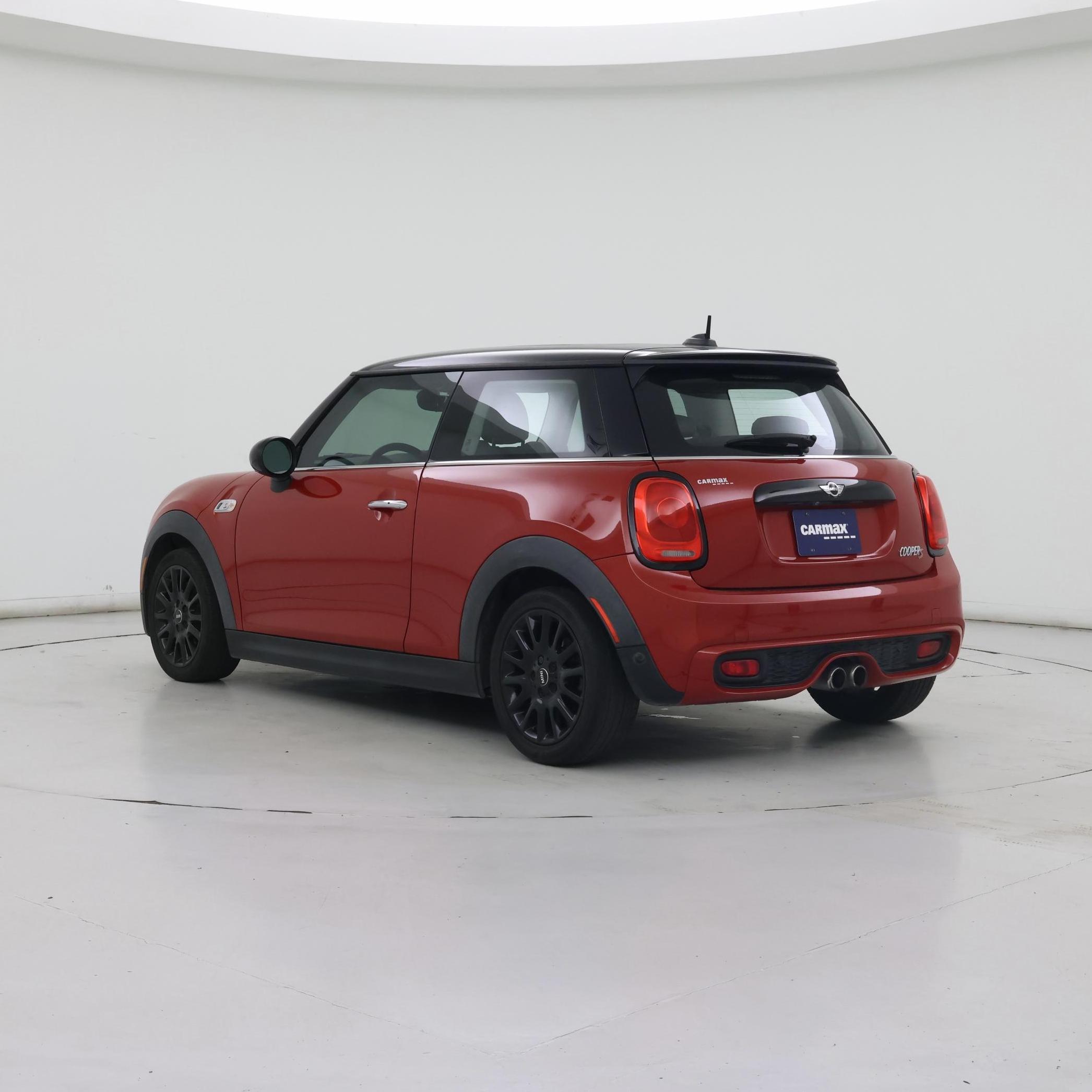 Thumbnail: 2017 MINI Cooper Hardtop - 2