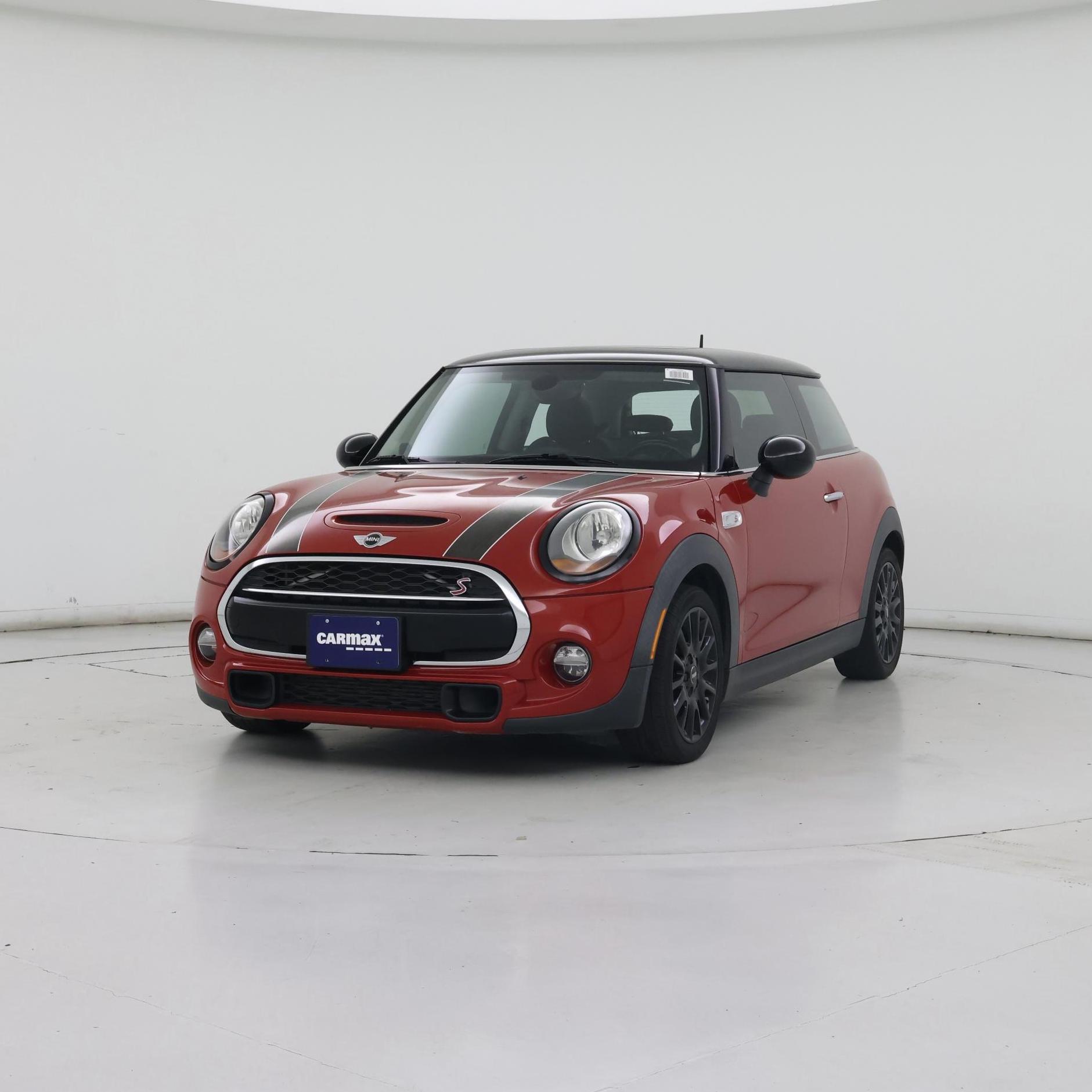 Thumbnail: 2017 MINI Cooper Hardtop - 4