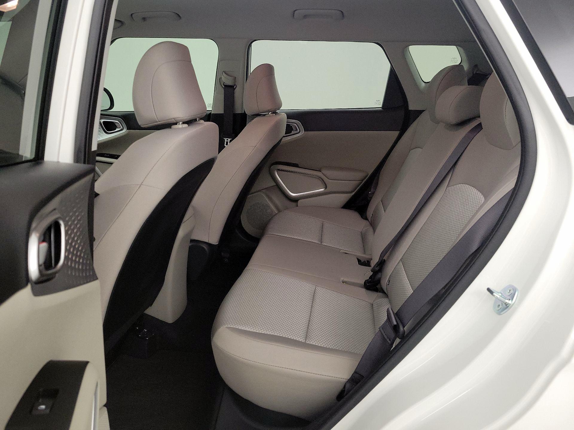 Thumbnail: 2025 Kia Soul - 18