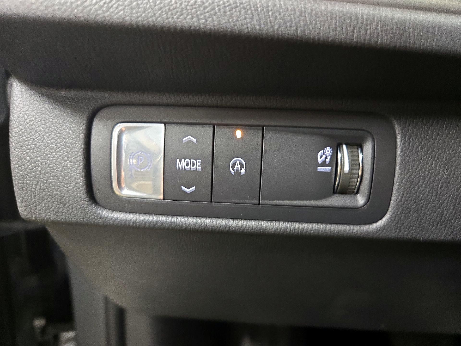 Thumbnail: 2025 Chevrolet Traverse - 13