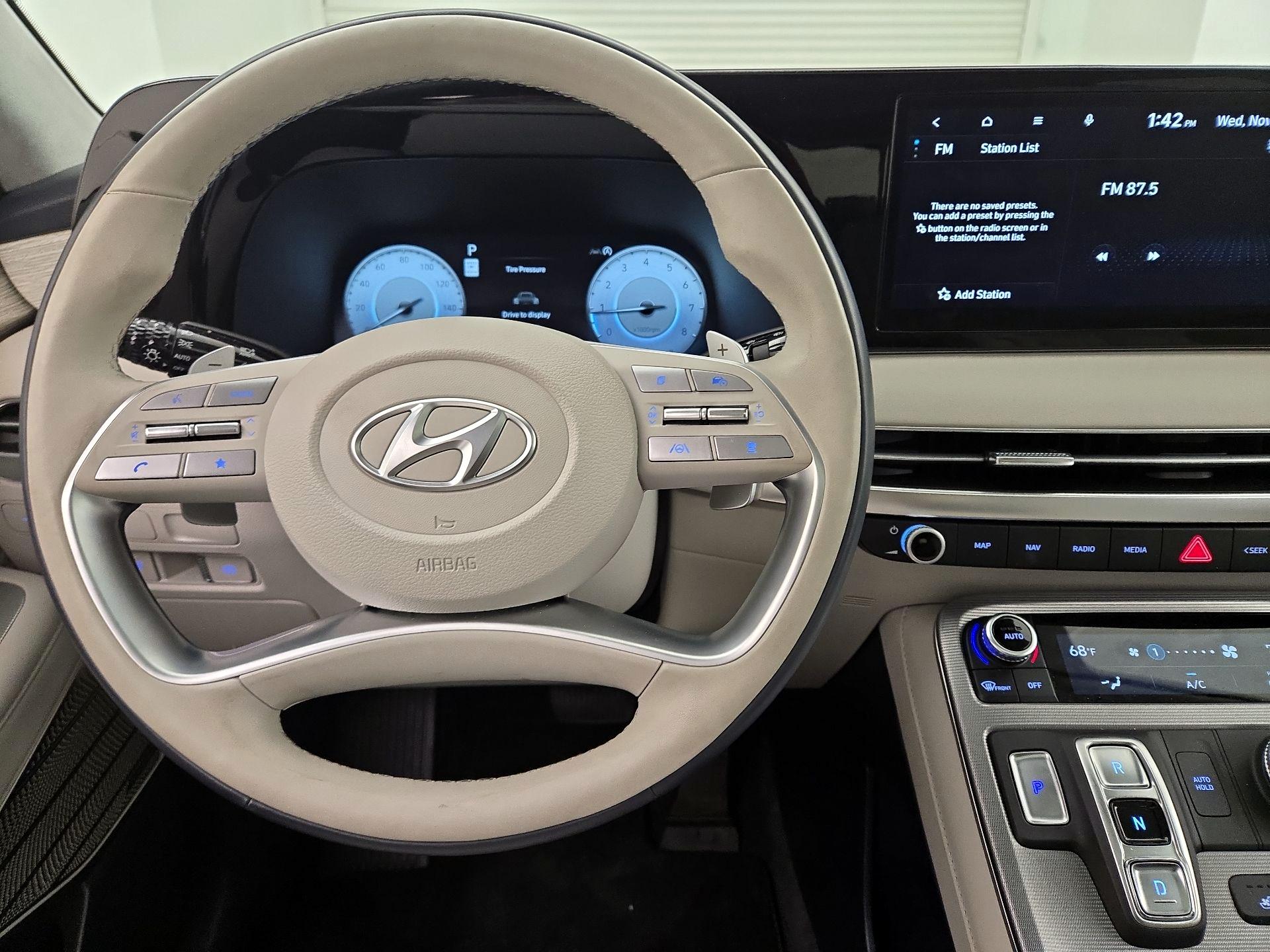 Thumbnail: 2023 Hyundai Palisade - 10