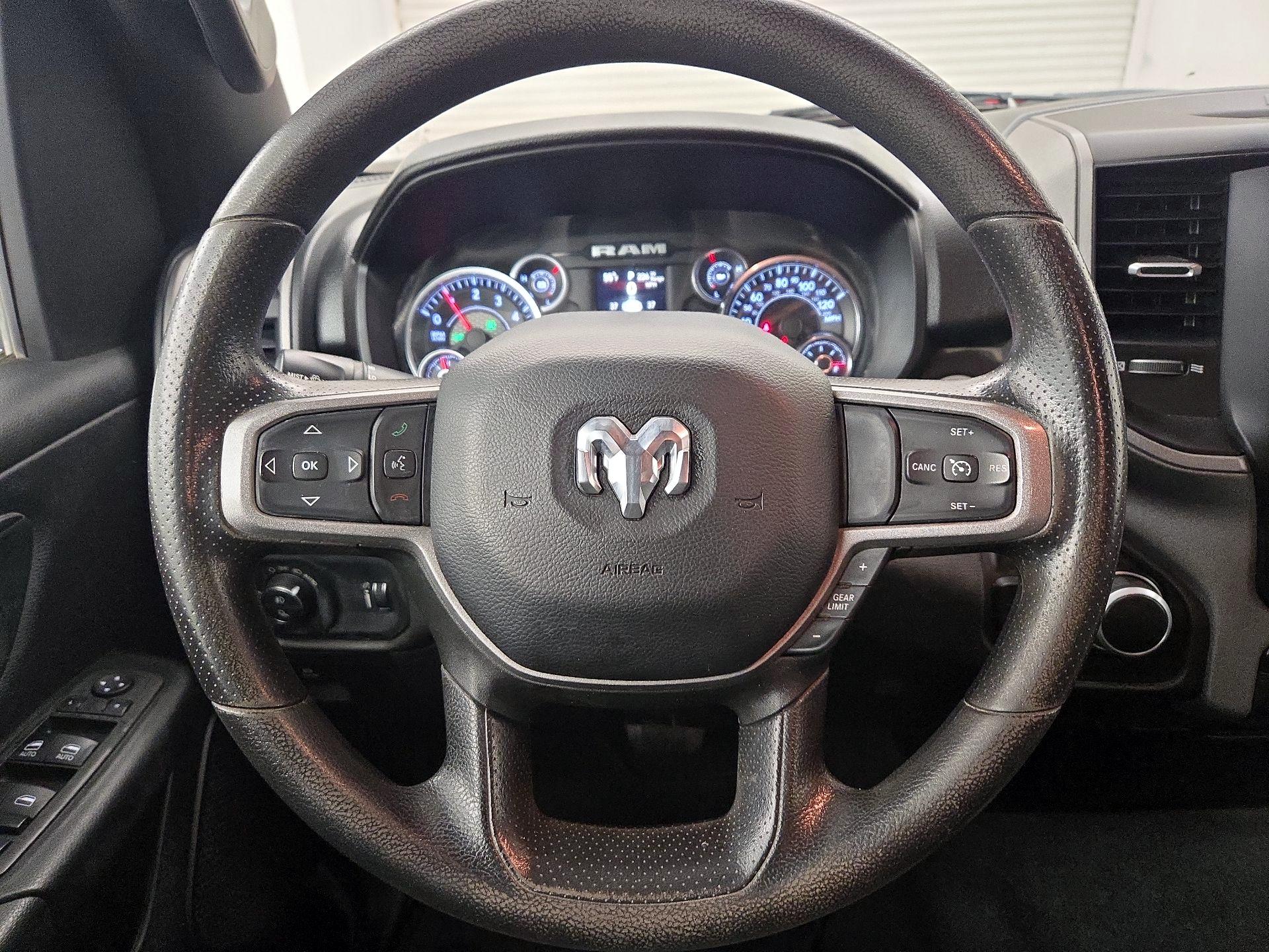 Thumbnail: 2023 RAM 1500 - 10