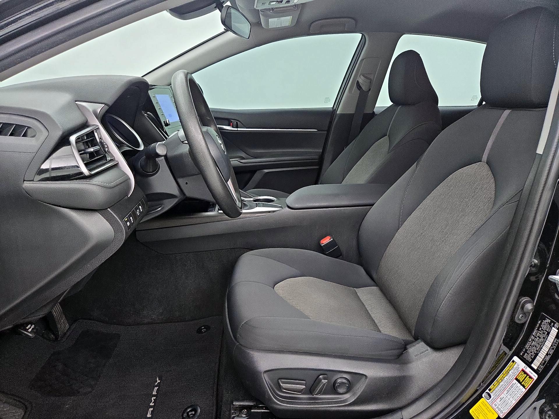 Thumbnail: 2023 Toyota Camry - 11