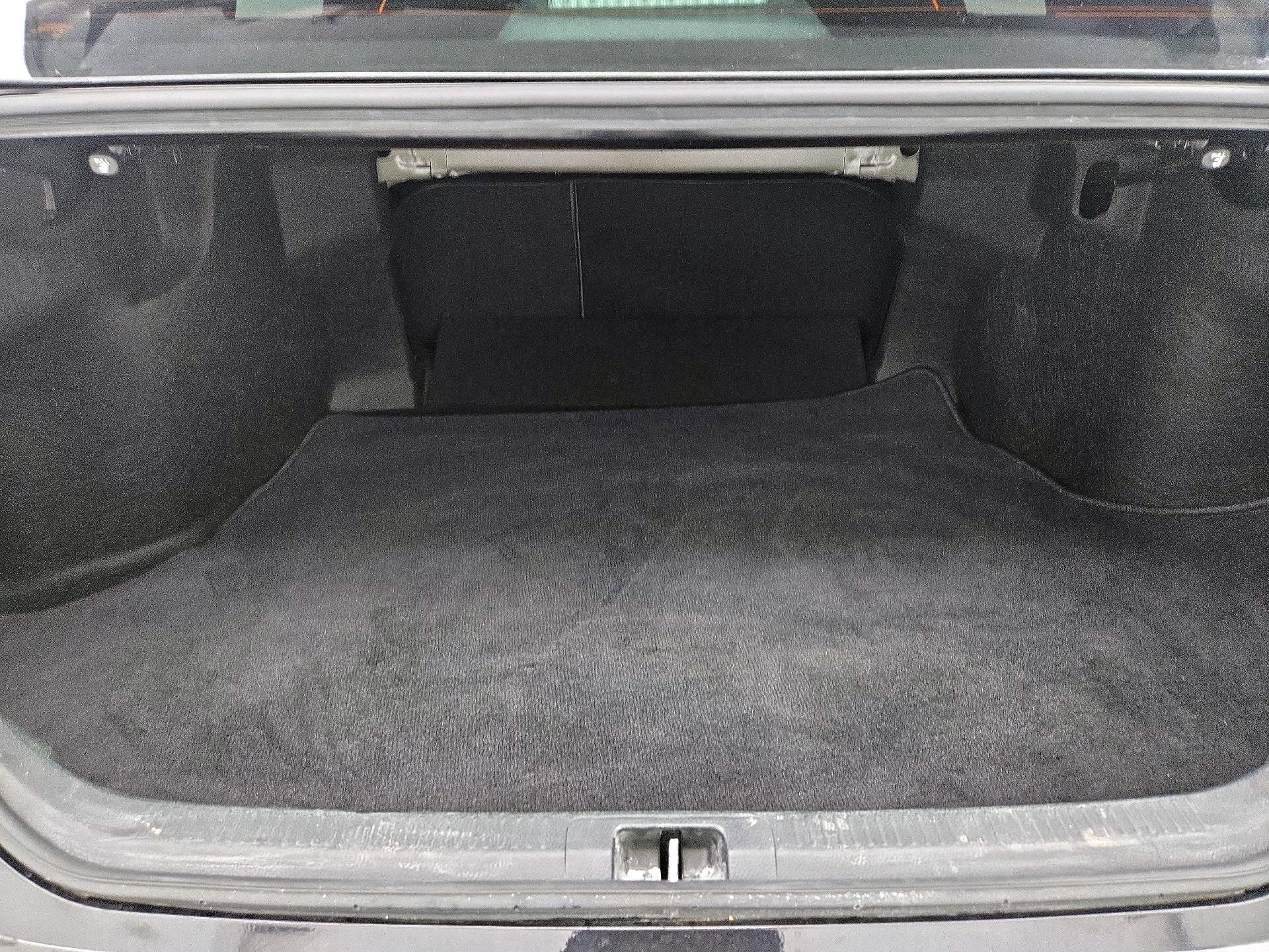 Thumbnail: 2023 Toyota Camry - 20