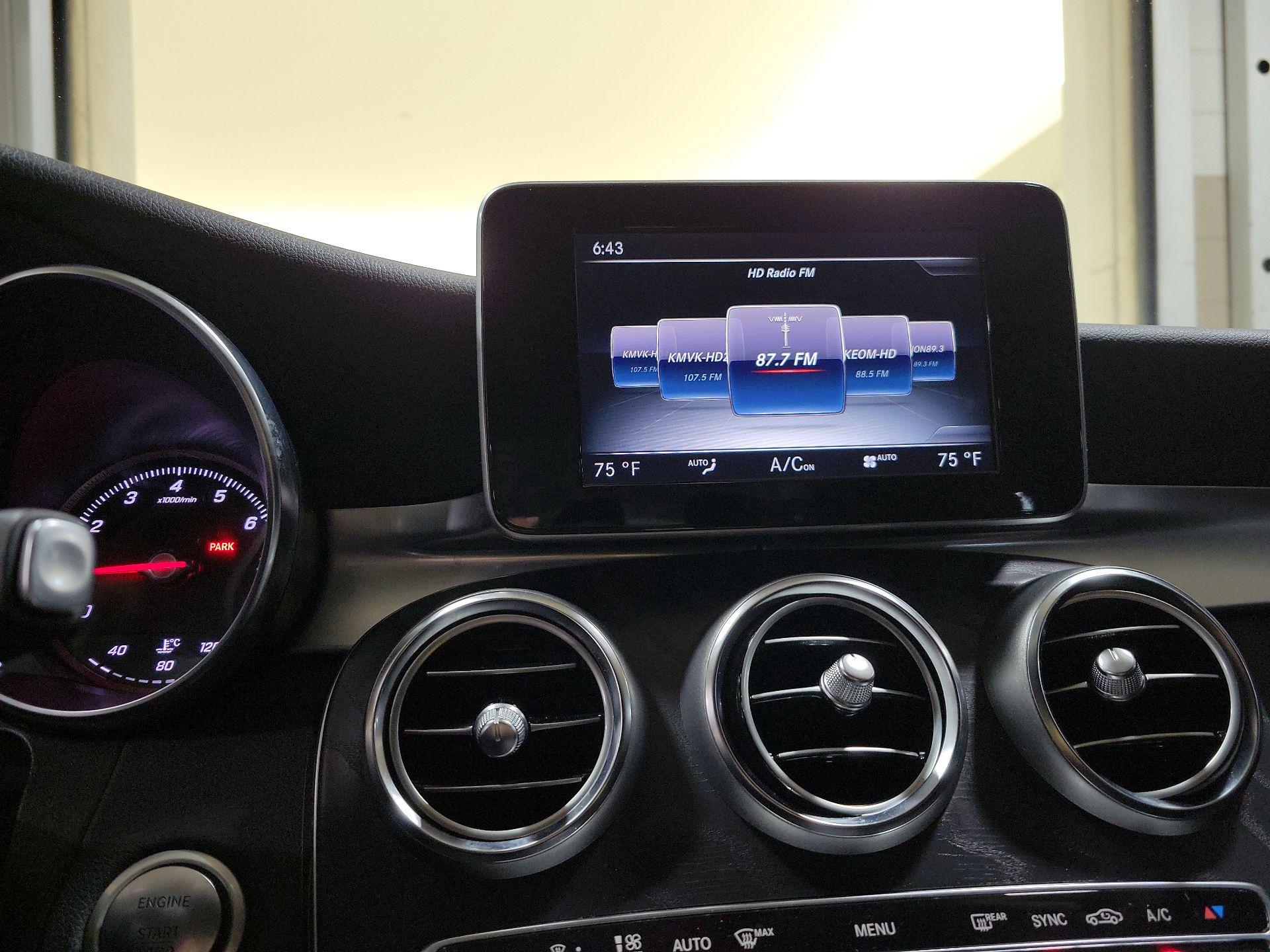 Thumbnail: 2017 Mercedes-Benz C-Class - 15