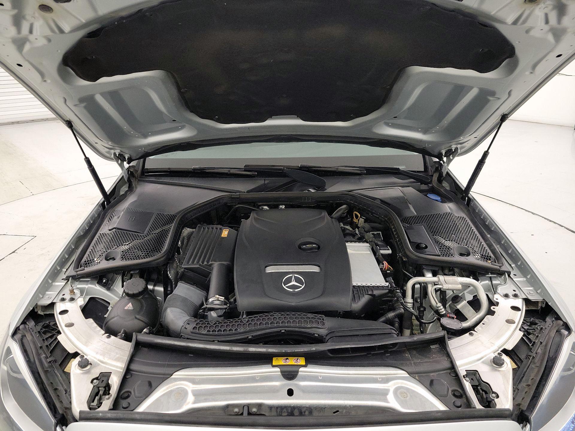 Thumbnail: 2017 Mercedes-Benz C-Class - 20