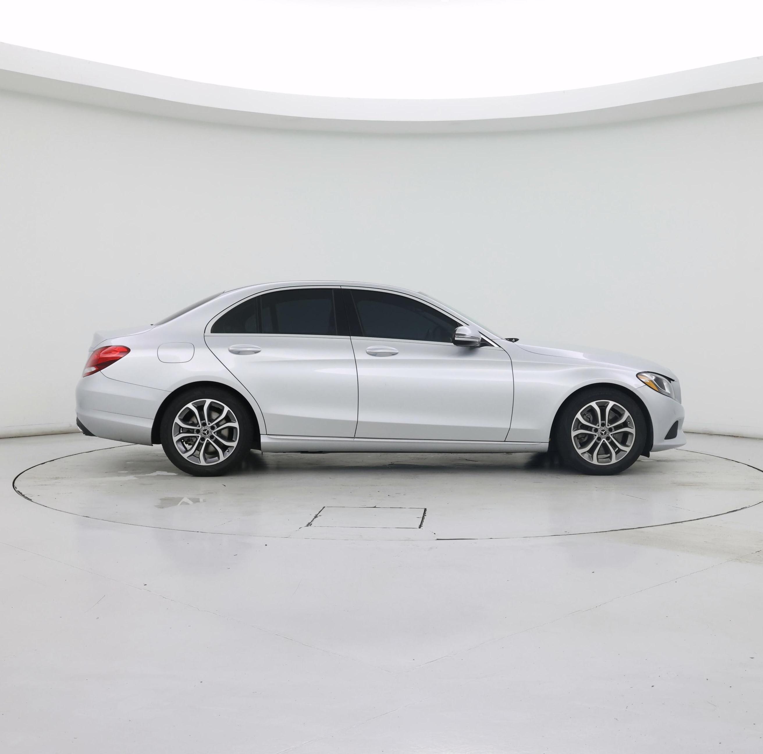 Thumbnail: 2017 Mercedes-Benz C-Class - 7