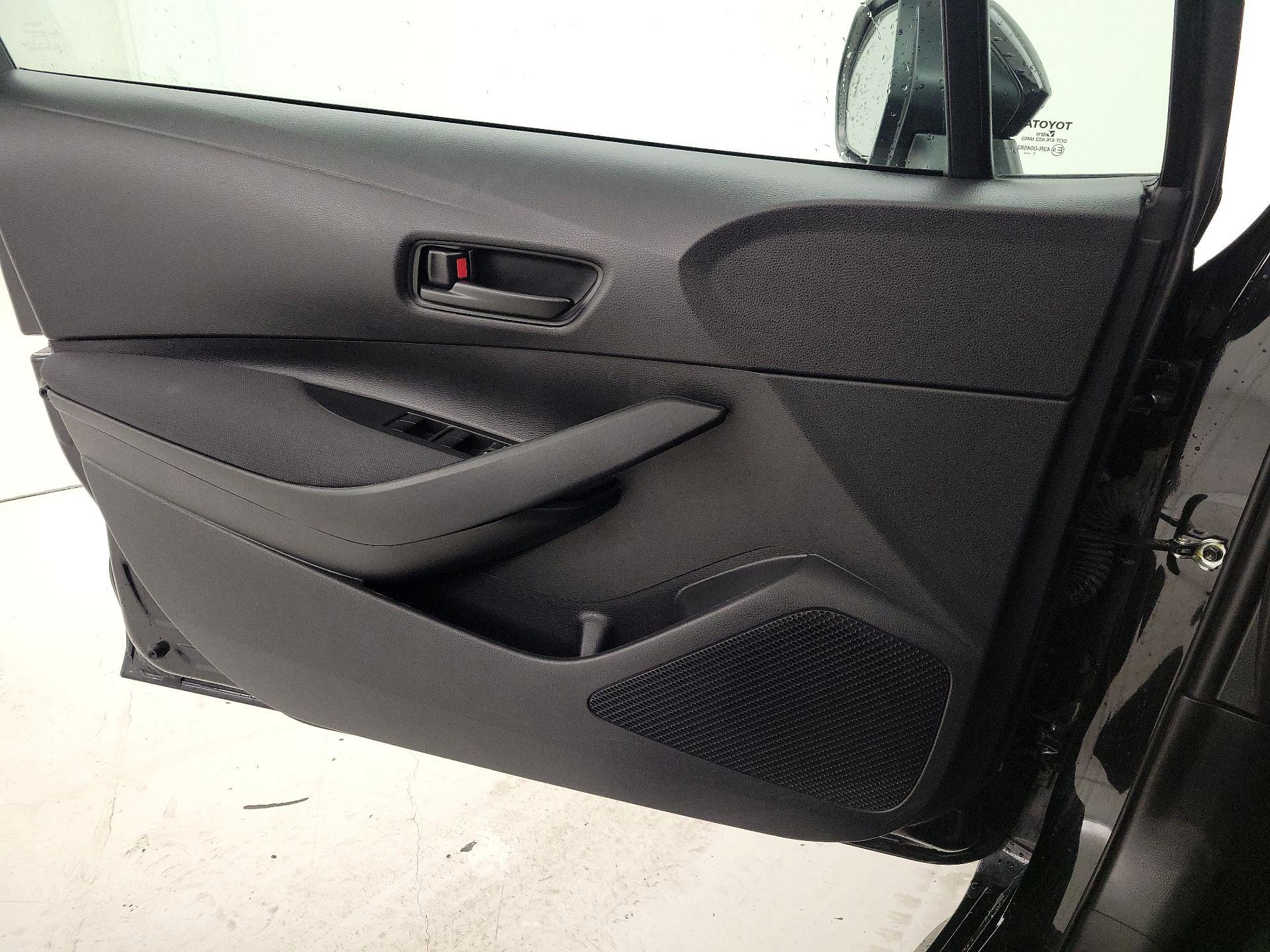 Thumbnail: 2022 Toyota Corolla - 12