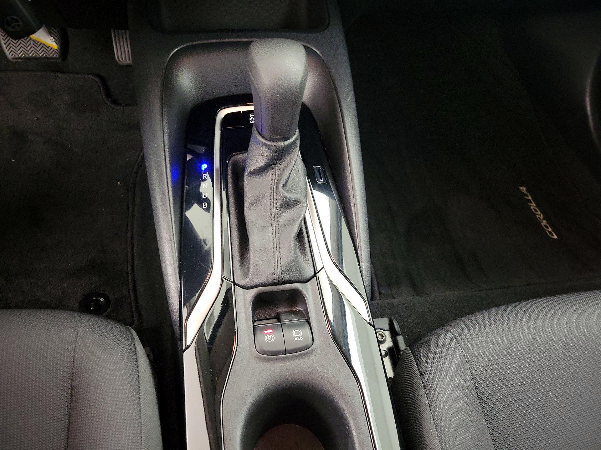 Thumbnail: 2022 Toyota Corolla - 17