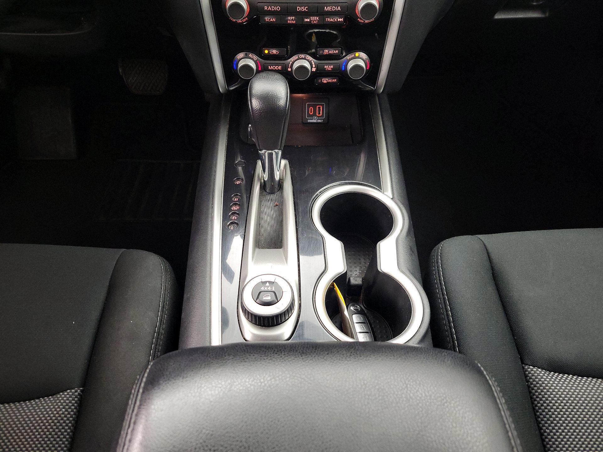 Thumbnail: 2019 Nissan Pathfinder - 17