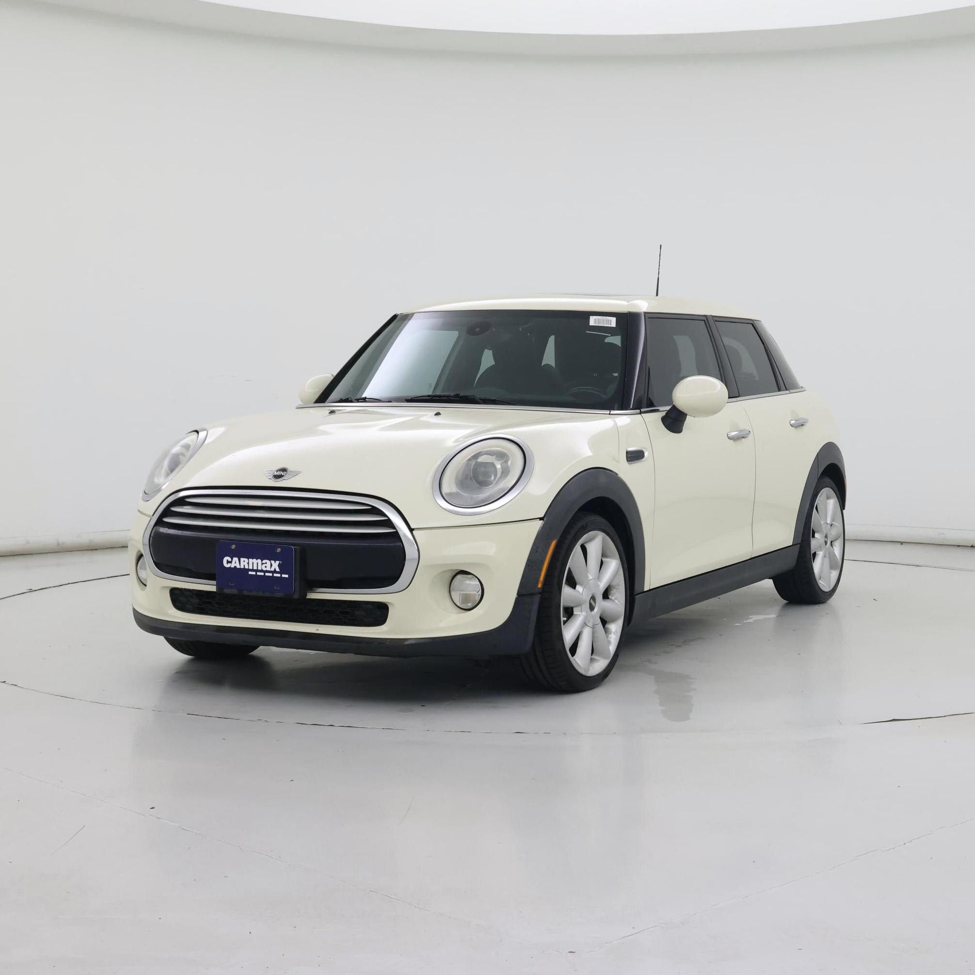 Thumbnail: 2015 MINI Cooper Hardtop - 4