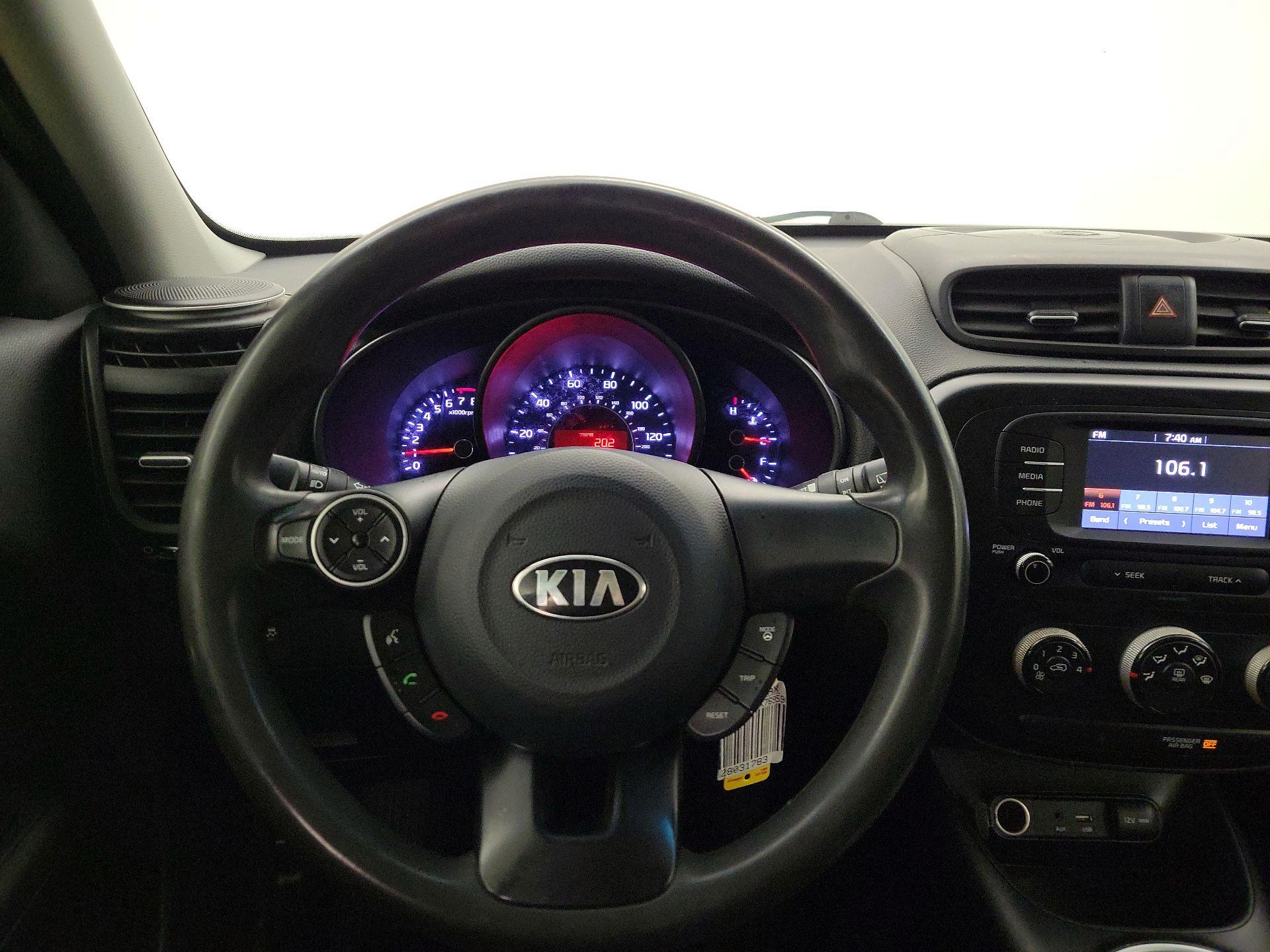 Thumbnail: 2019 Kia Soul - 10