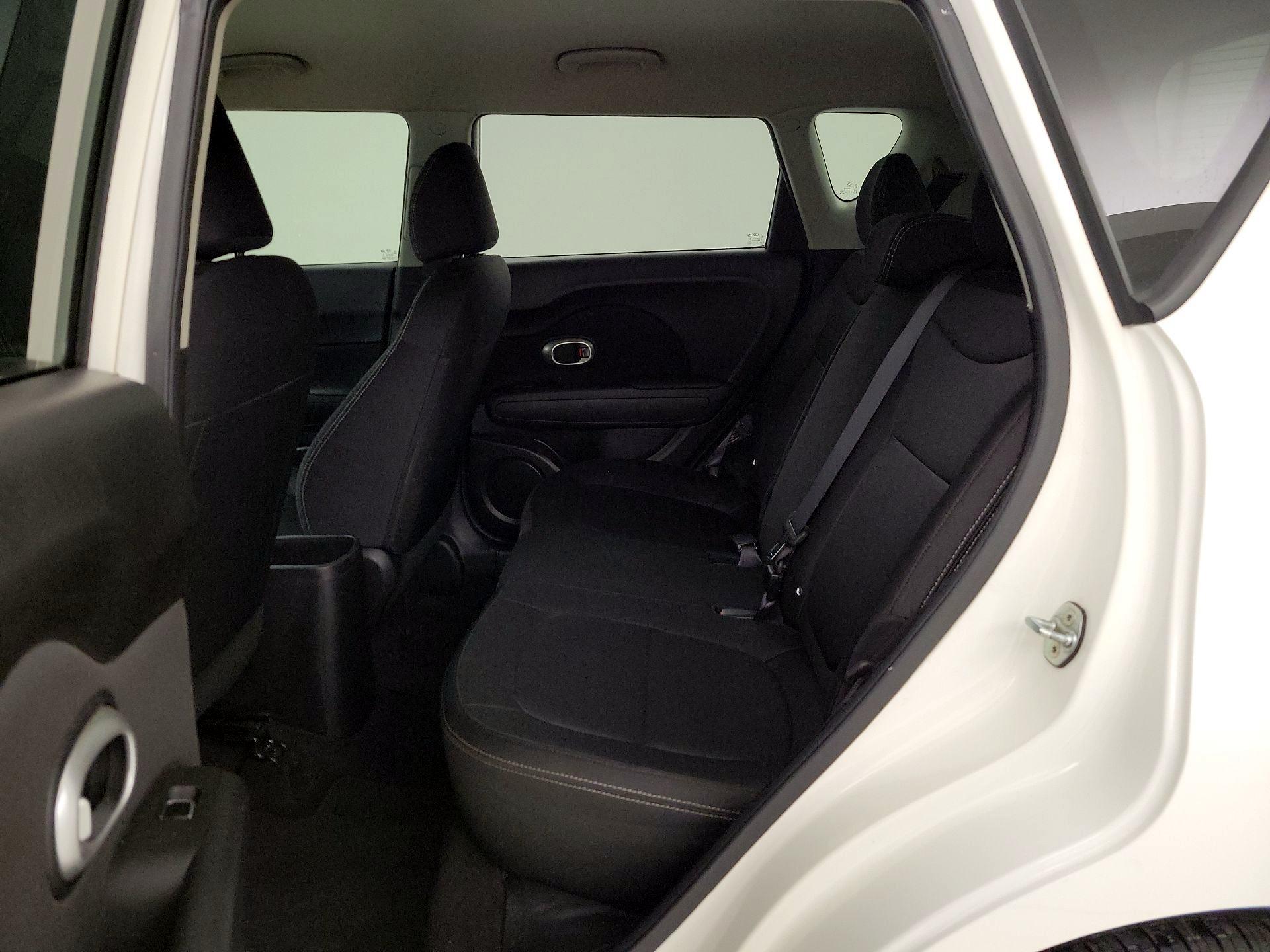 Thumbnail: 2019 Kia Soul - 18