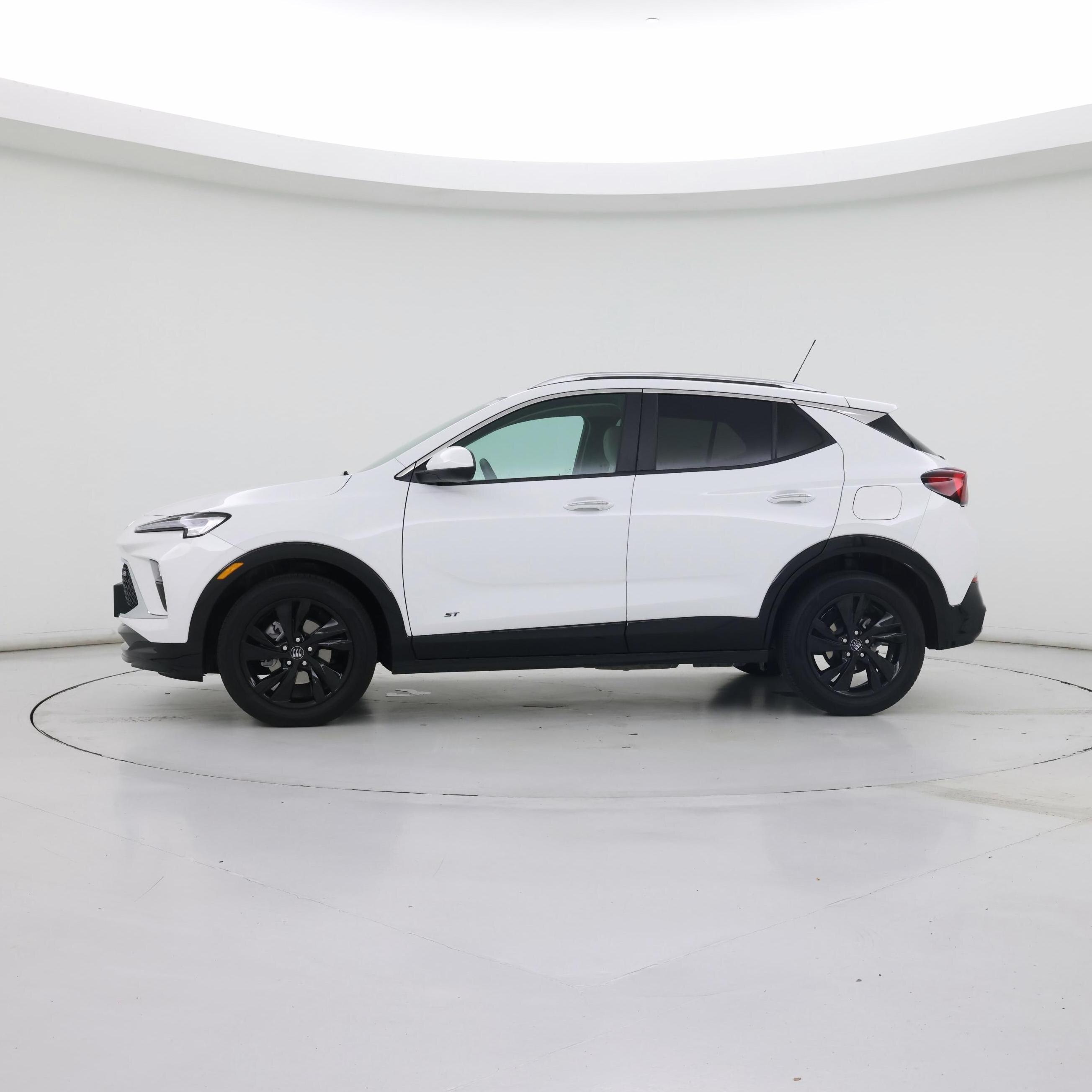 Thumbnail: 2025 Buick Encore GX - 3