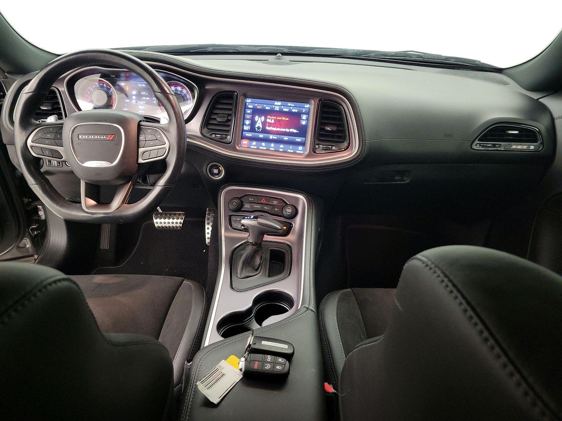 Thumbnail: 2020 Dodge Challenger - 9