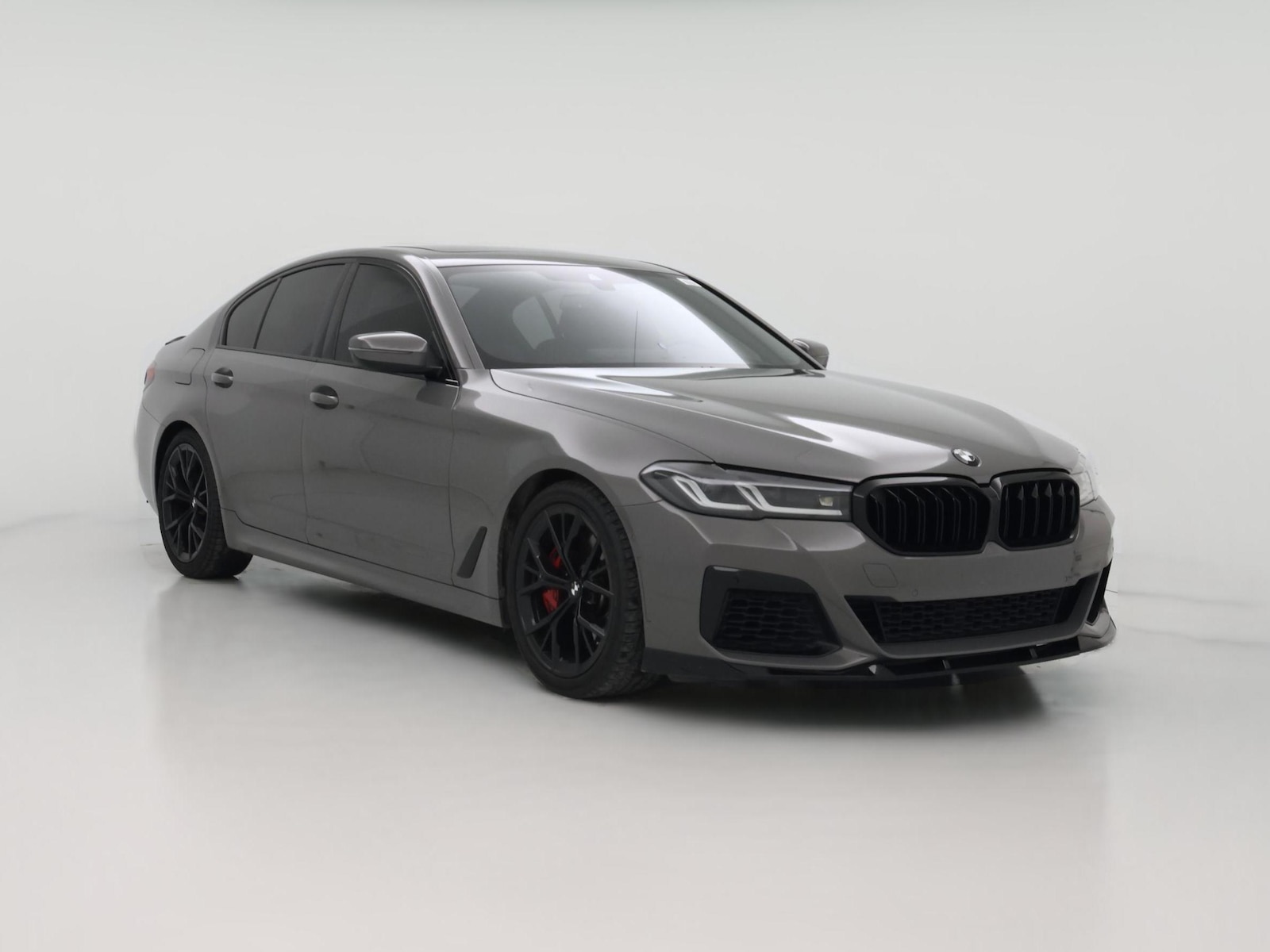 2021 BMW 5 Series M550i