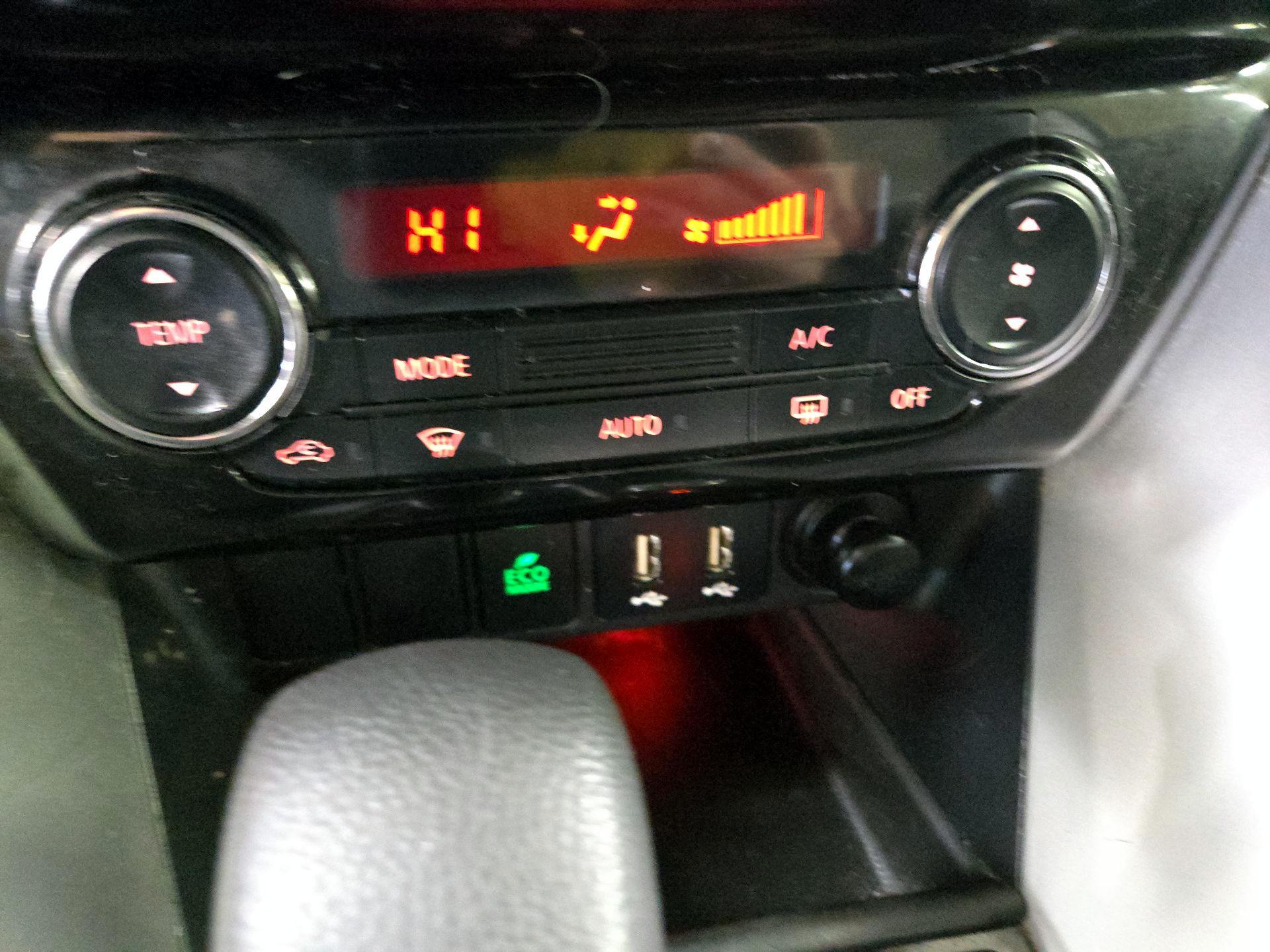 Thumbnail: 2022 Mitsubishi Eclipse Cross - 15