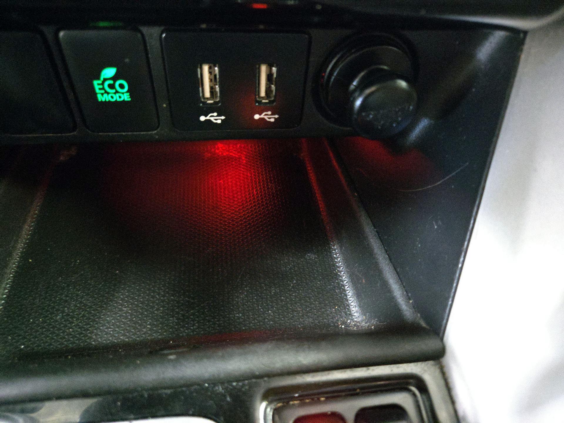 Thumbnail: 2022 Mitsubishi Eclipse Cross - 17