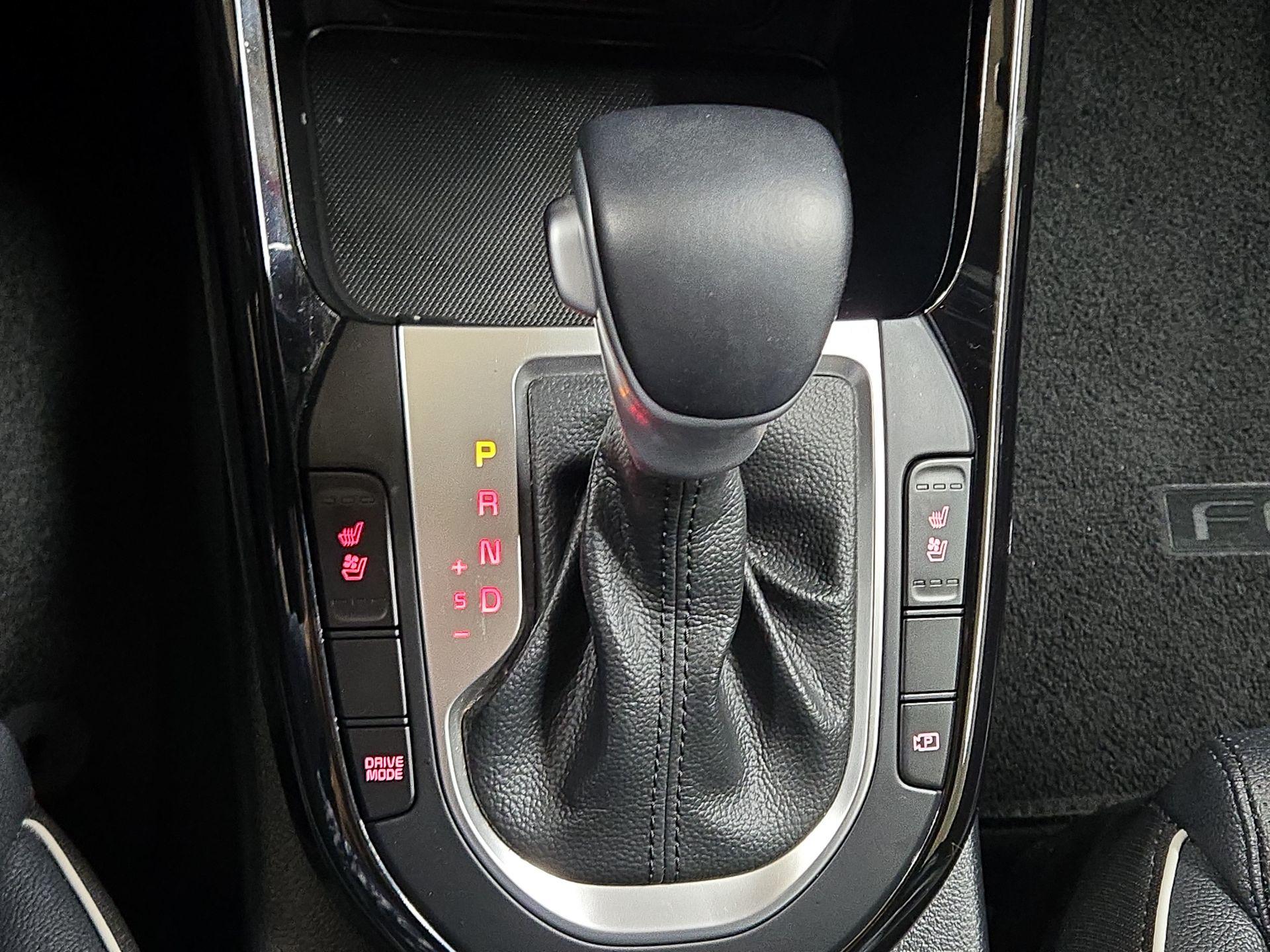 Thumbnail: 2023 Kia Forte - 18