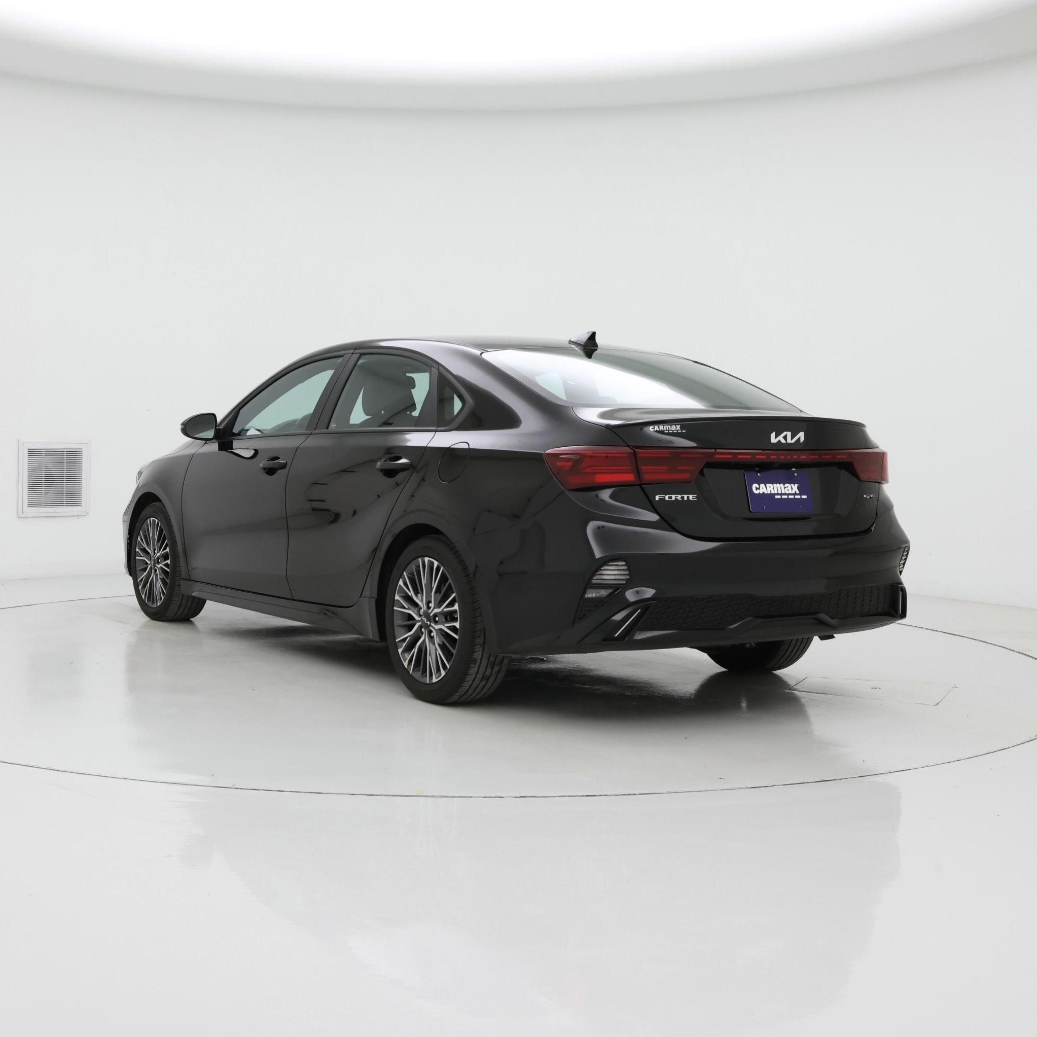 Thumbnail: 2023 Kia Forte - 2