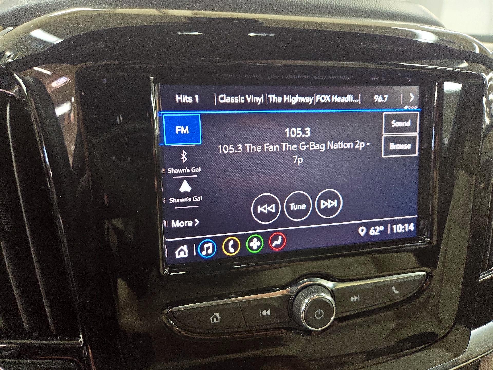 Thumbnail: 2023 Chevrolet Traverse - 14