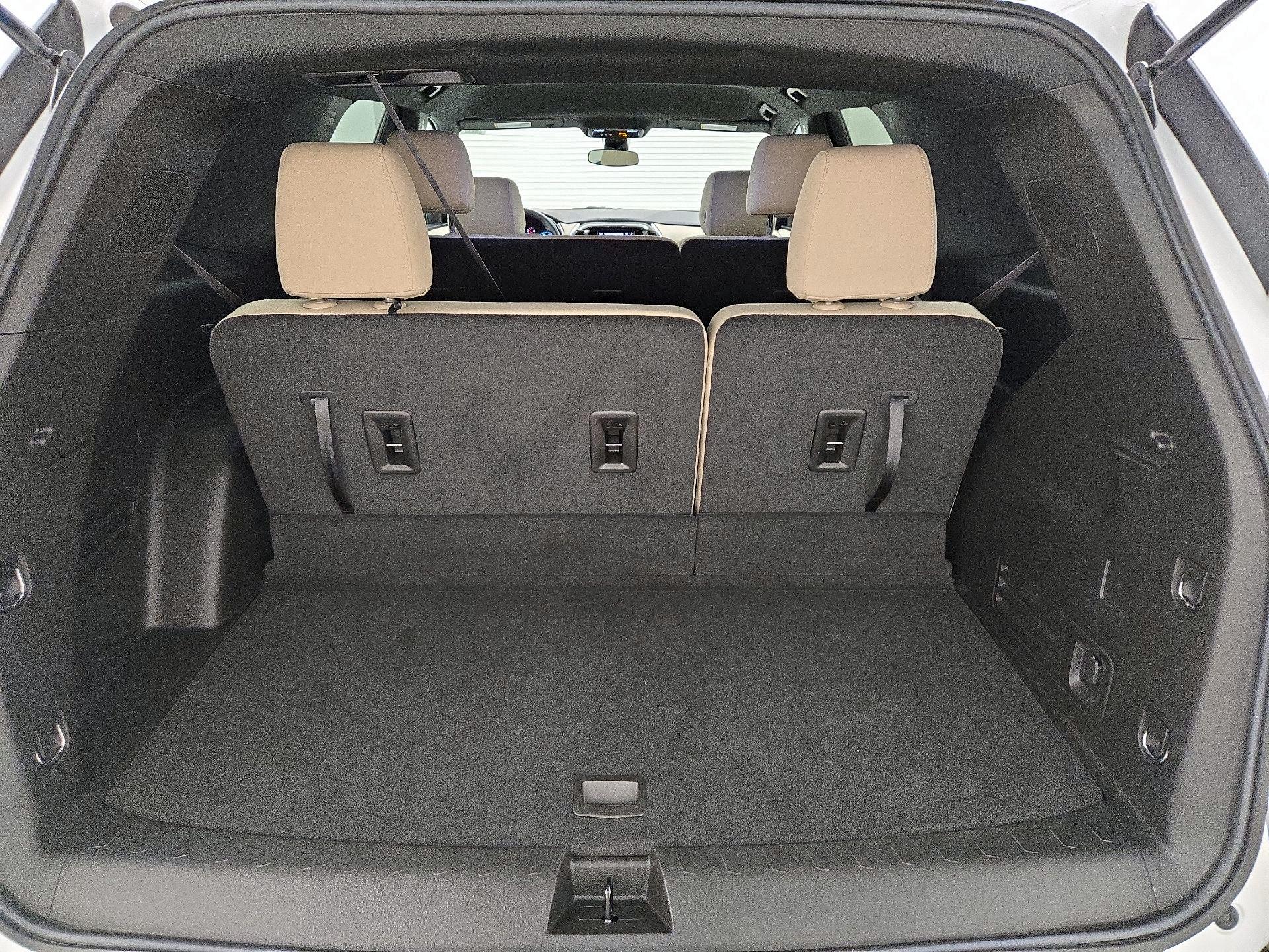 Thumbnail: 2023 Chevrolet Traverse - 20