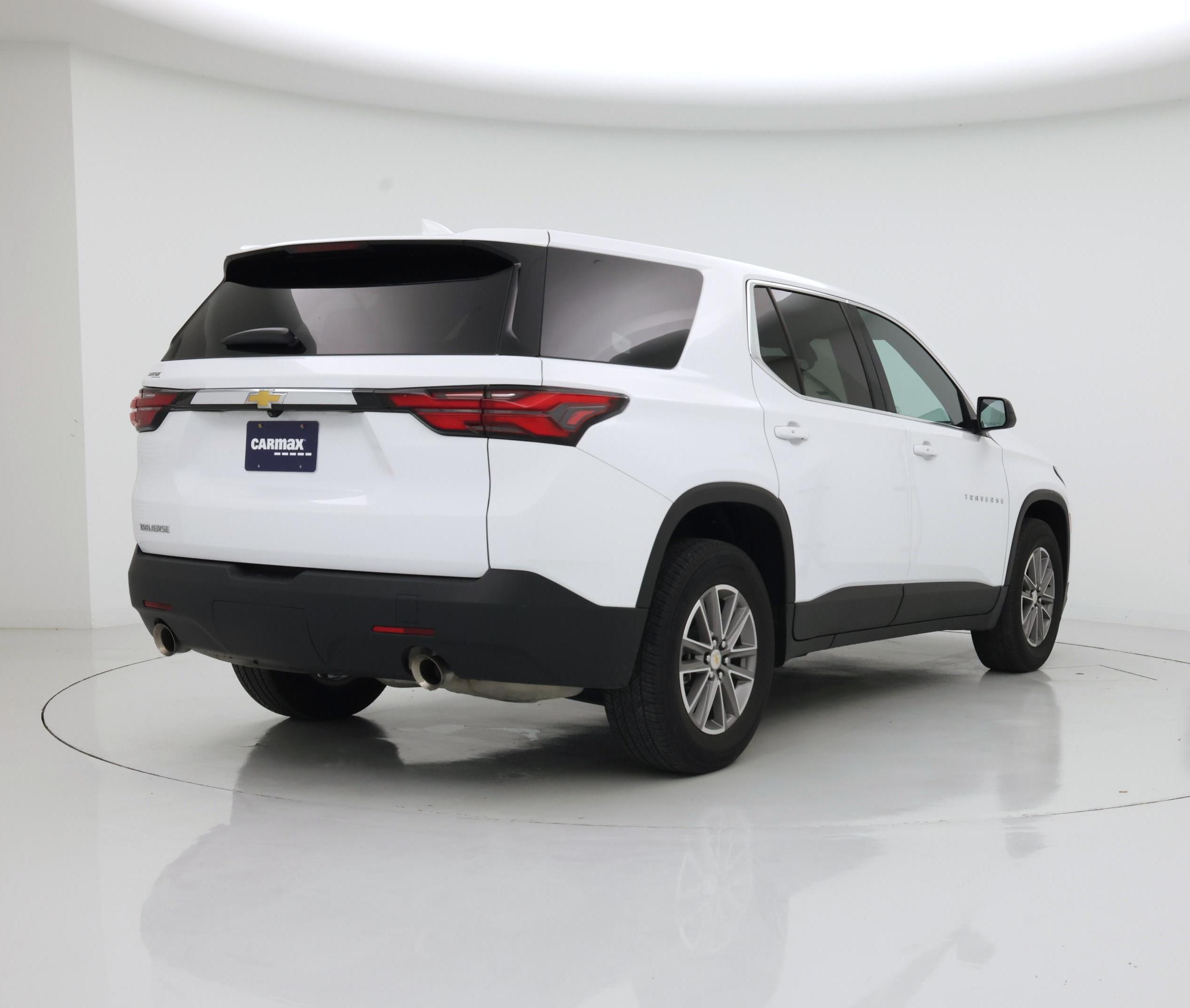Thumbnail: 2023 Chevrolet Traverse - 8