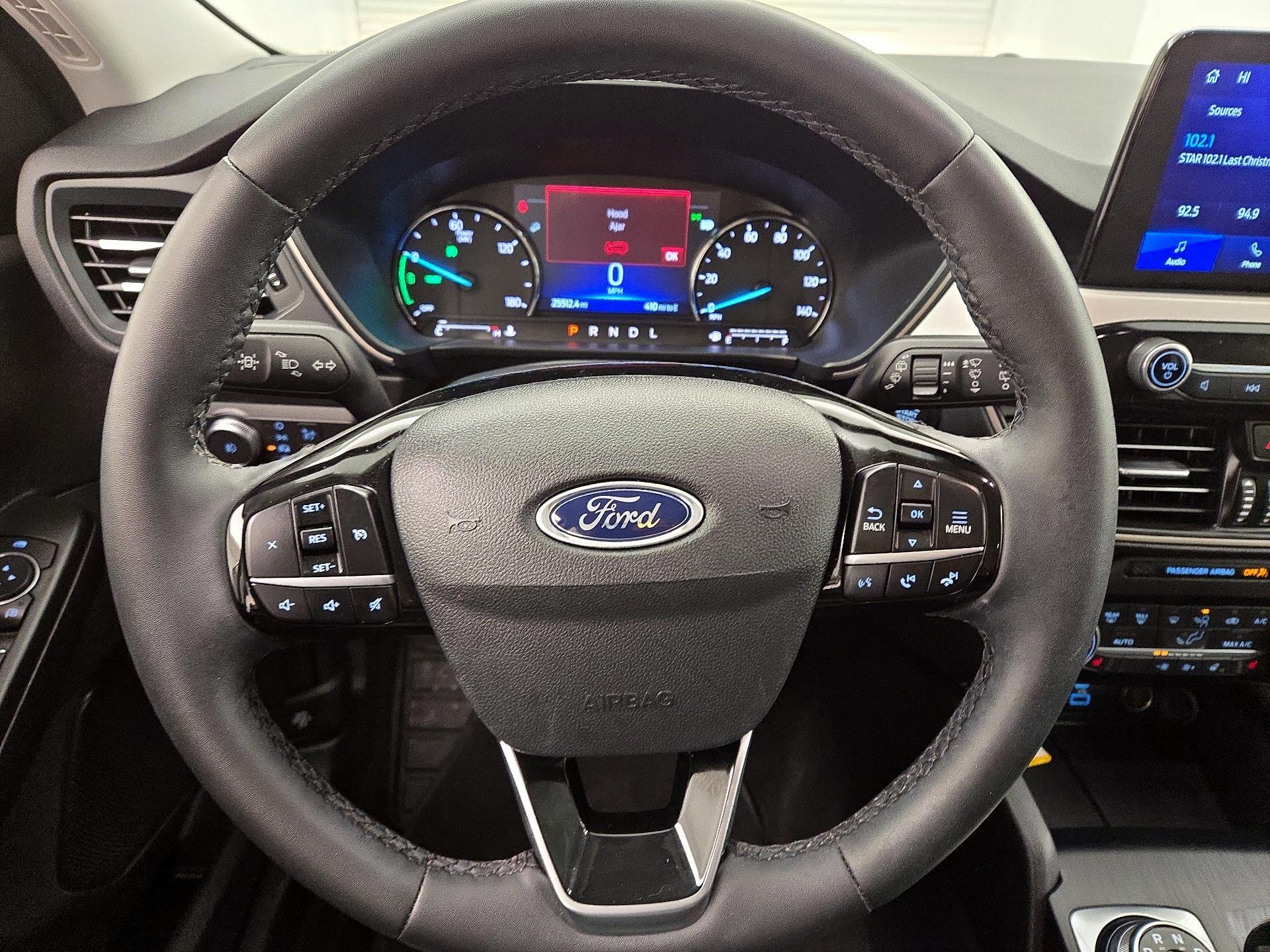 Thumbnail: 2022 Ford Escape - 10