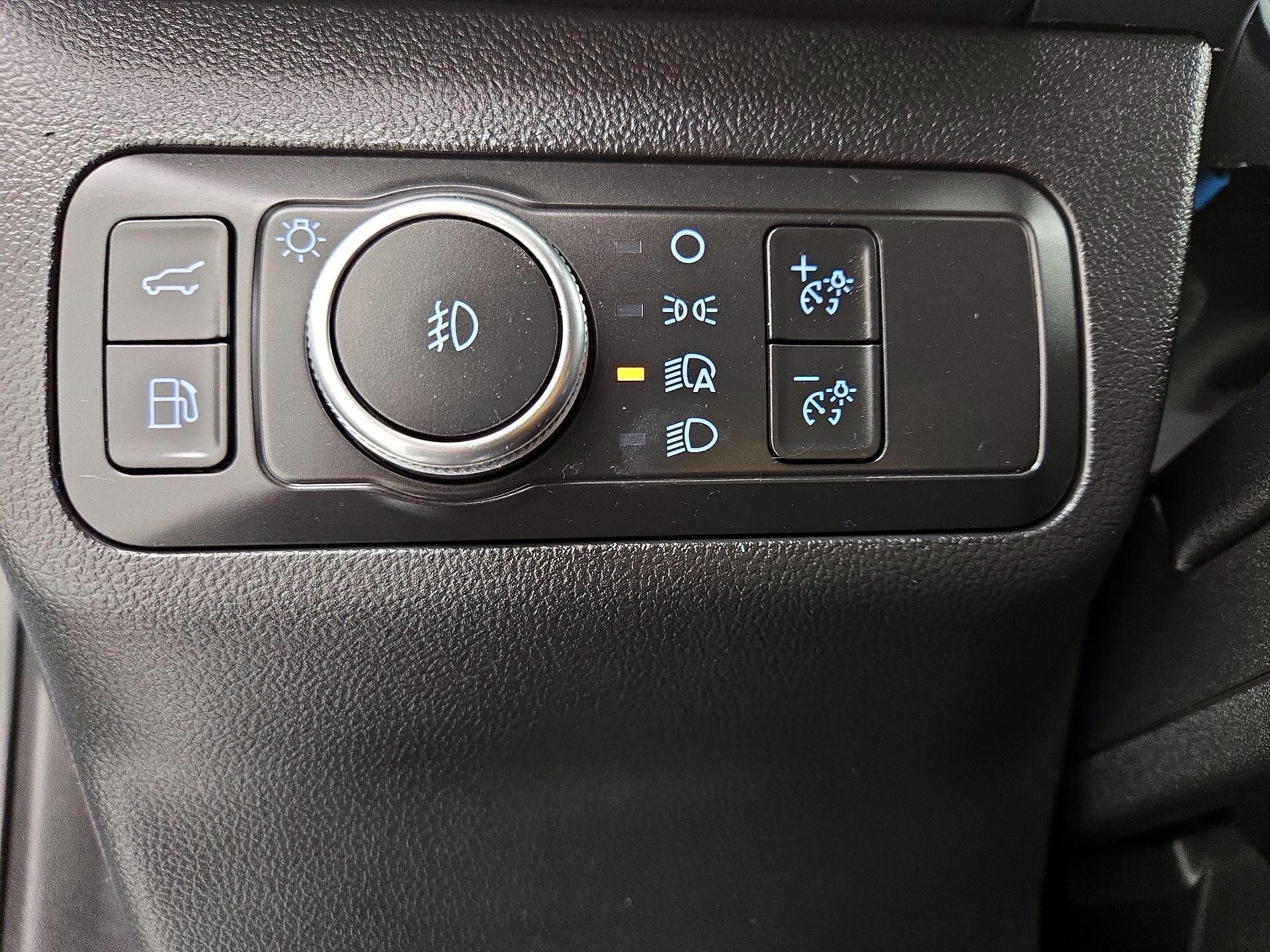 Thumbnail: 2022 Ford Escape - 13