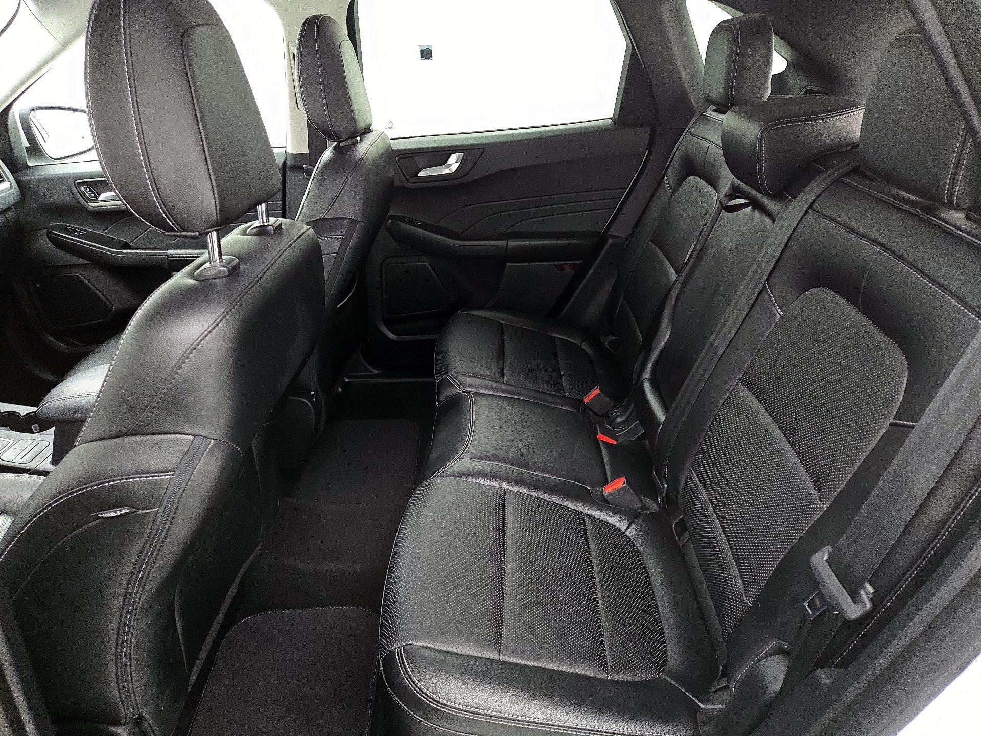 Thumbnail: 2022 Ford Escape - 19