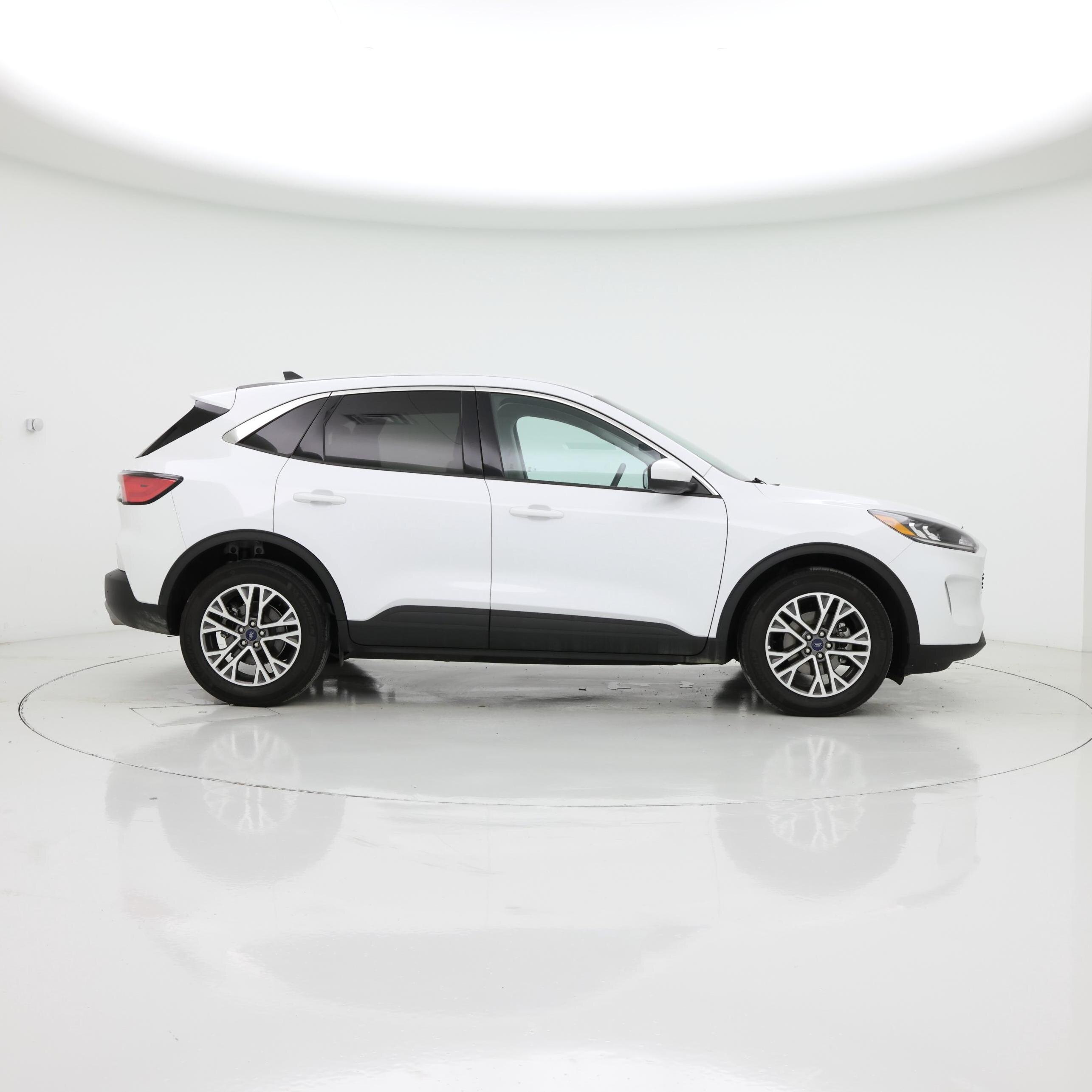 Thumbnail: 2022 Ford Escape - 7