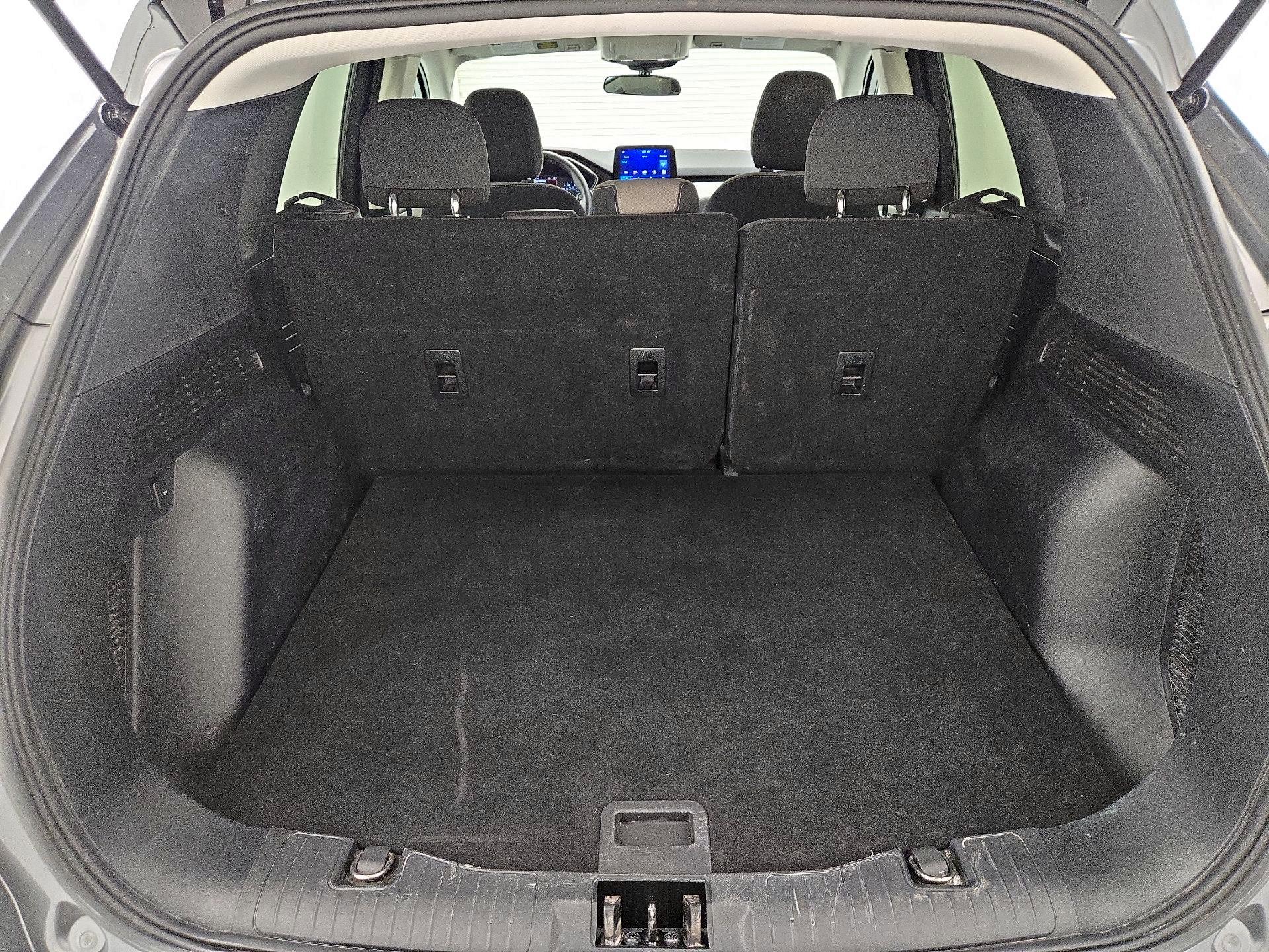 Thumbnail: 2022 Ford Escape - 20