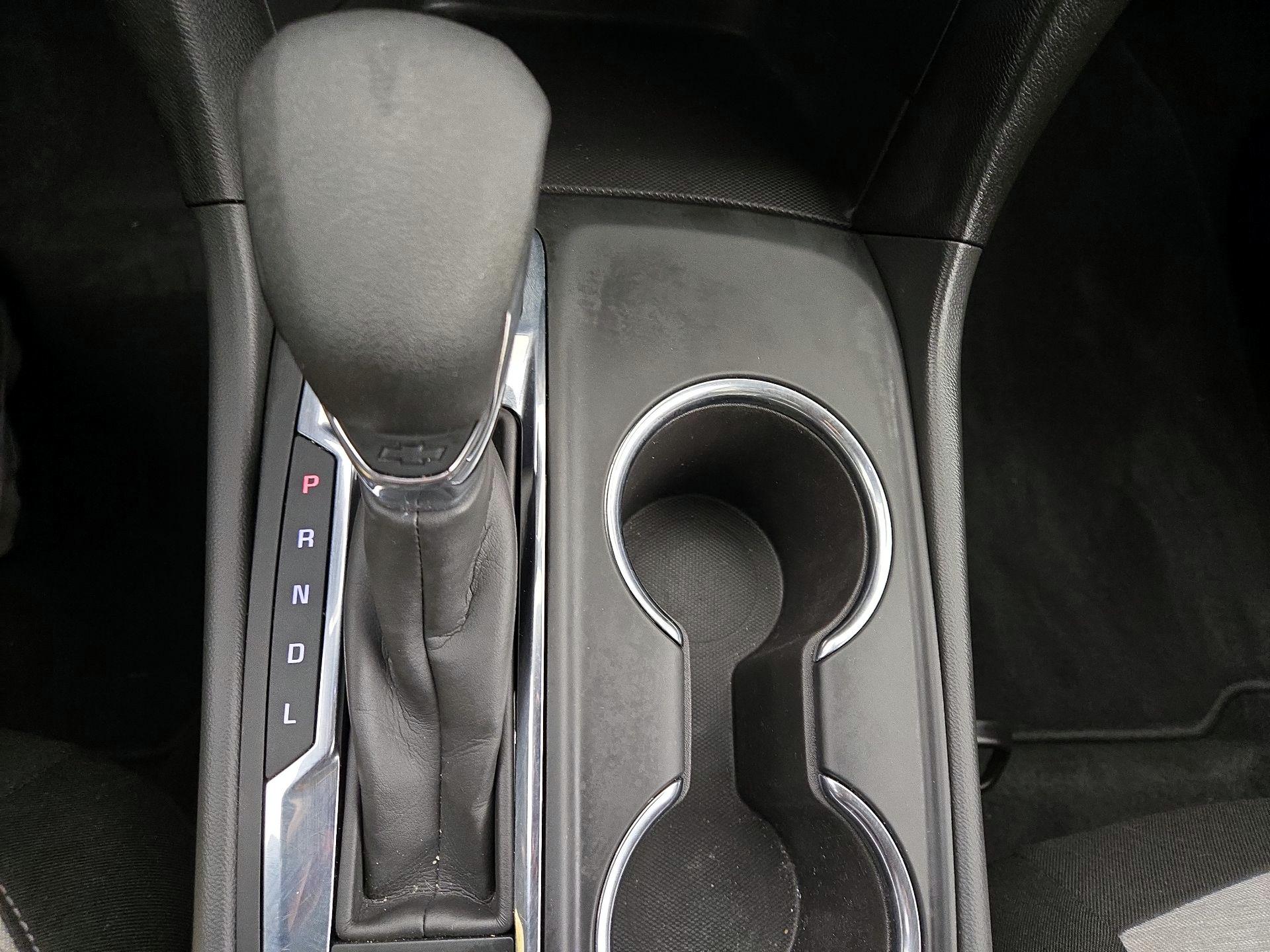 Thumbnail: 2023 Chevrolet Equinox - 17