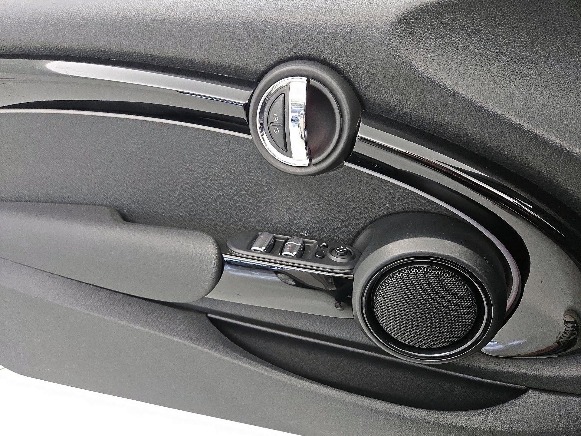 Thumbnail: 2024 MINI Cooper - 12