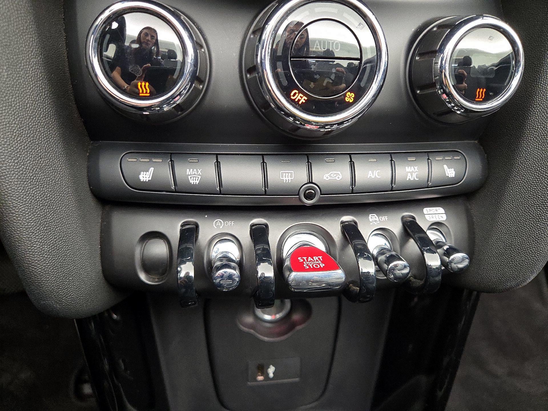 Thumbnail: 2024 MINI Cooper - 15