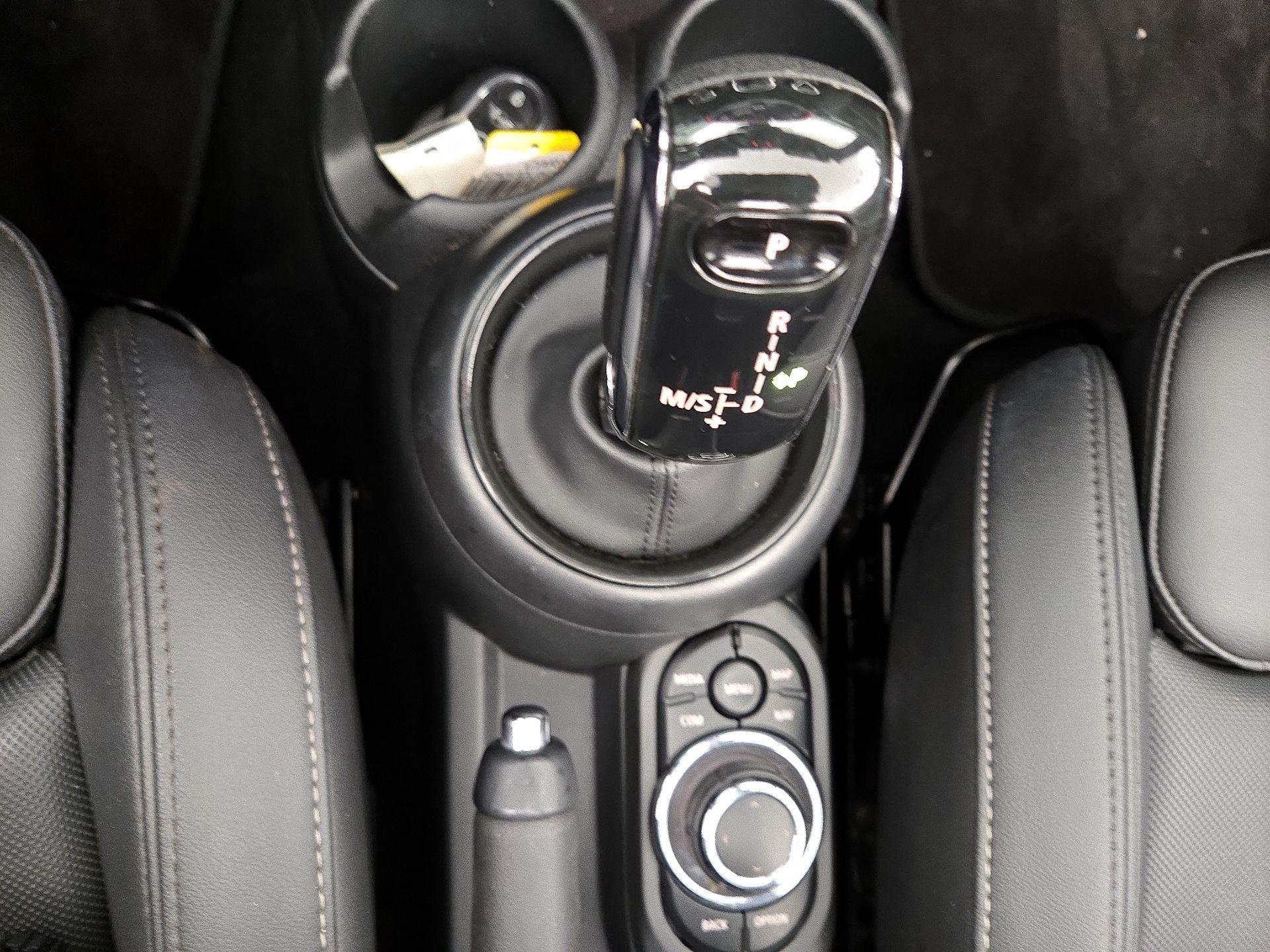 Thumbnail: 2024 MINI Cooper - 16