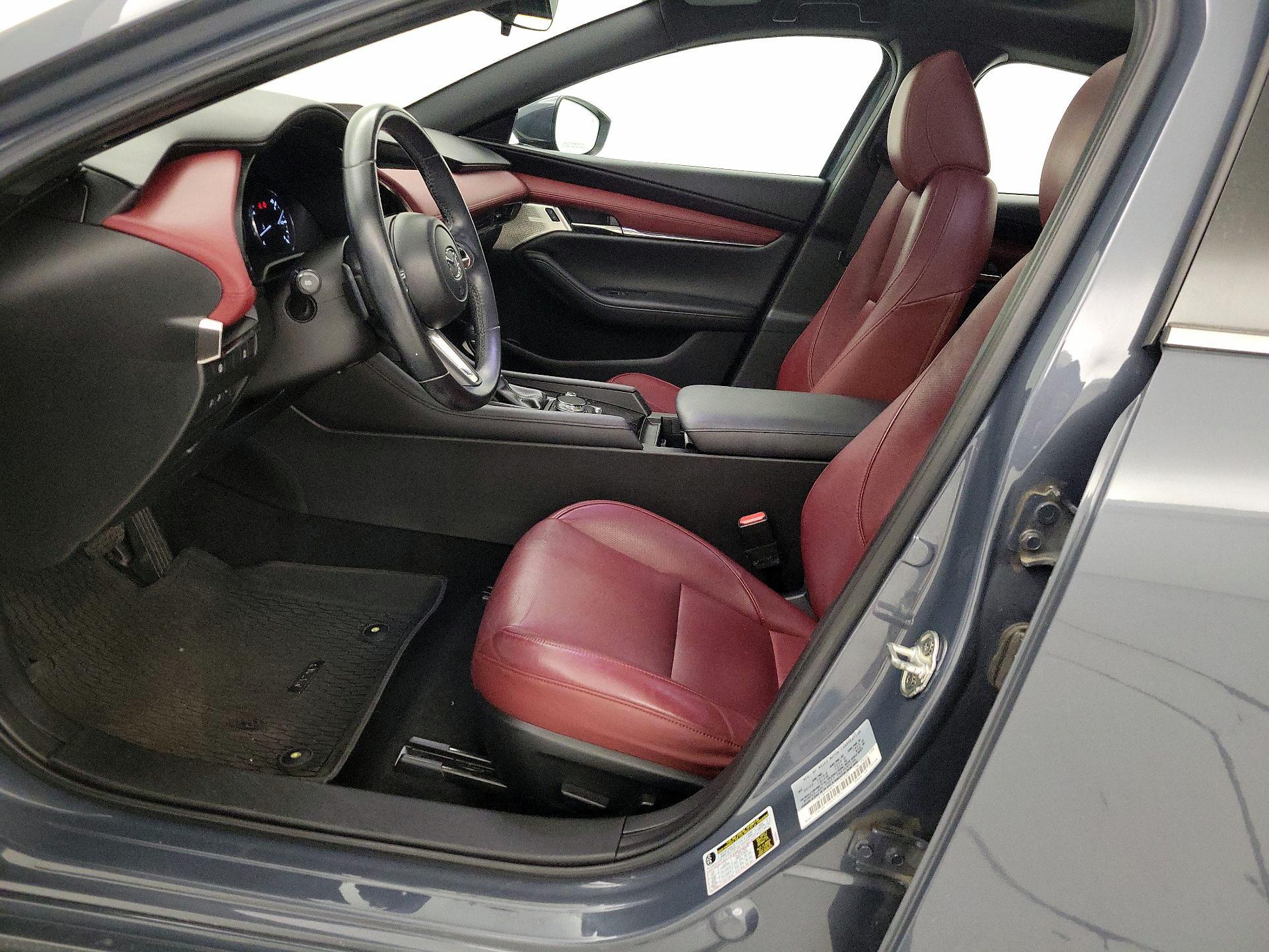 Thumbnail: 2020 Mazda Mazda3 - 11