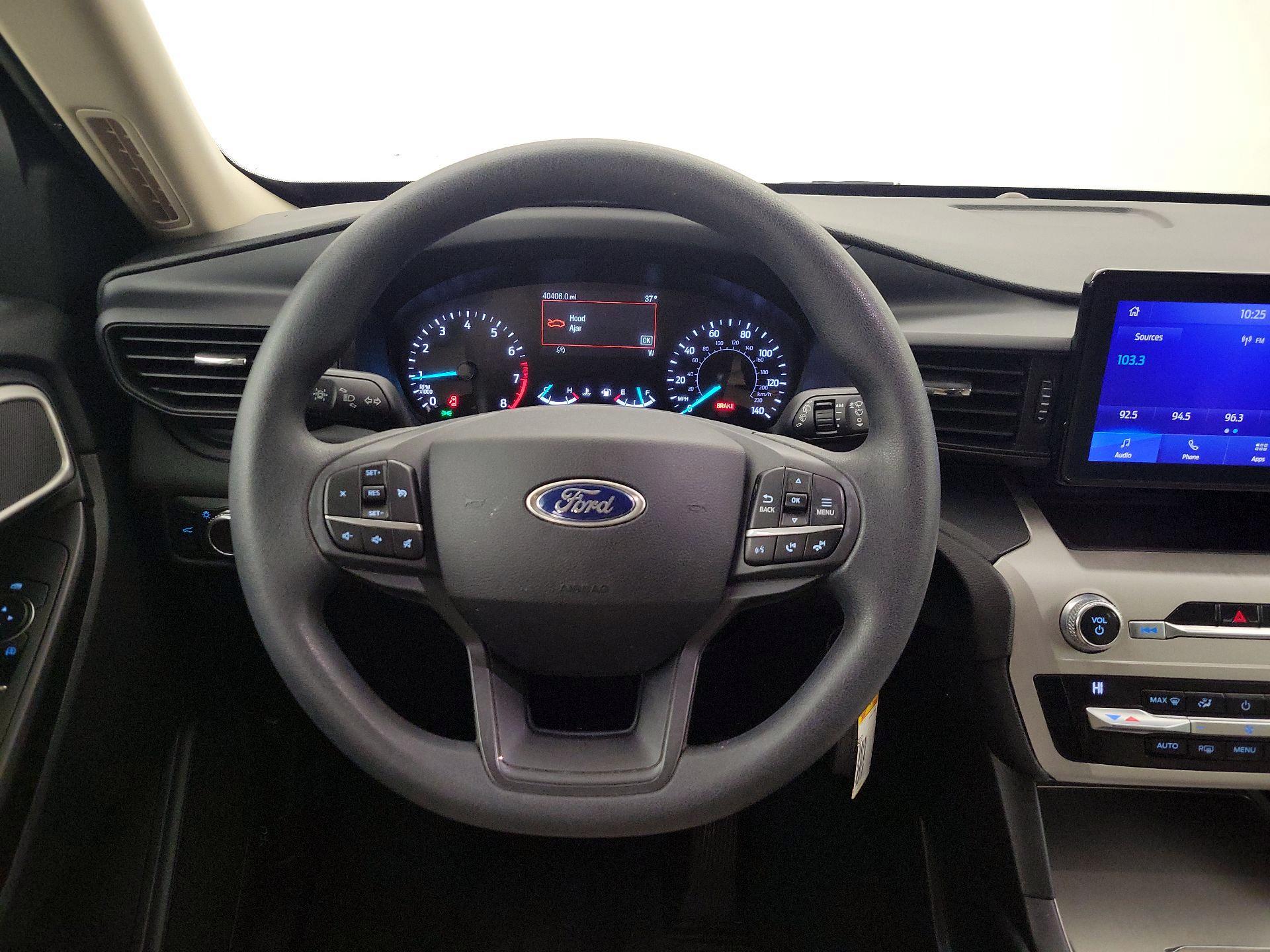 Thumbnail: 2021 Ford Explorer - 10