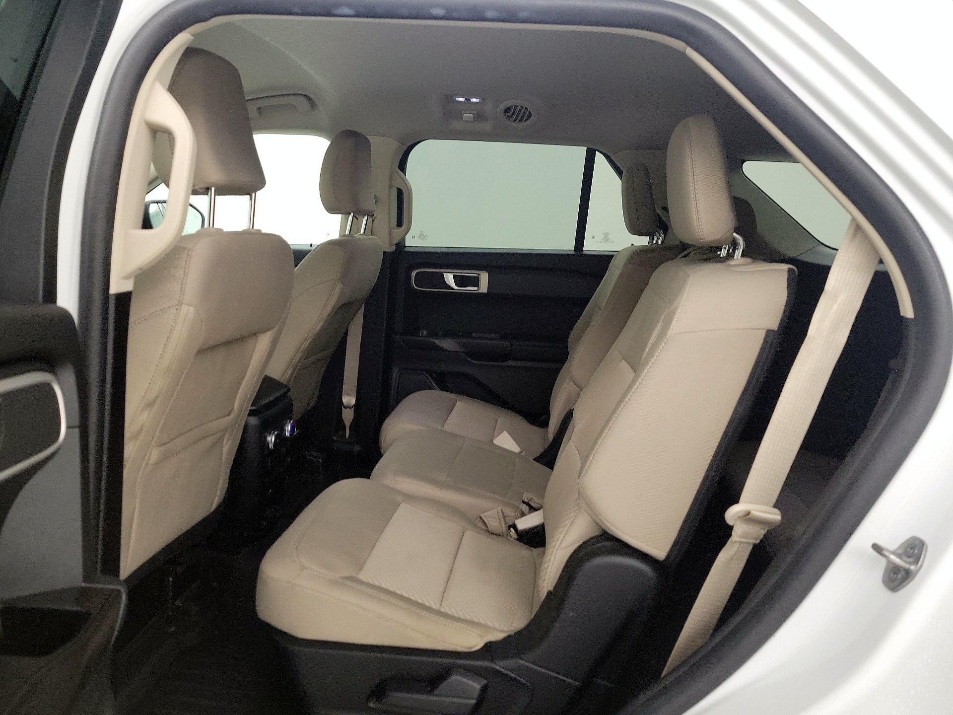 Thumbnail: 2021 Ford Explorer - 18