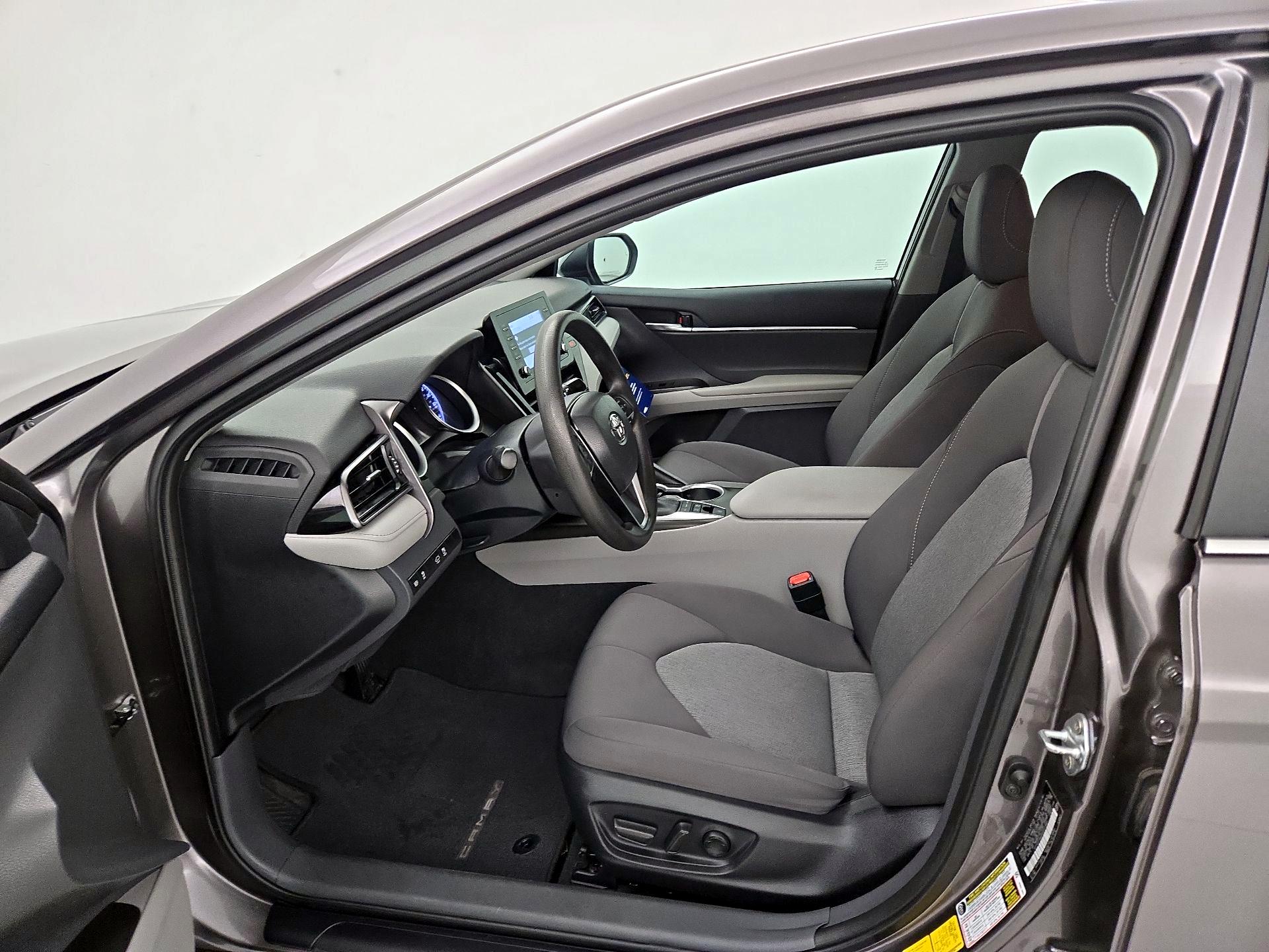 Thumbnail: 2023 Toyota Camry - 11