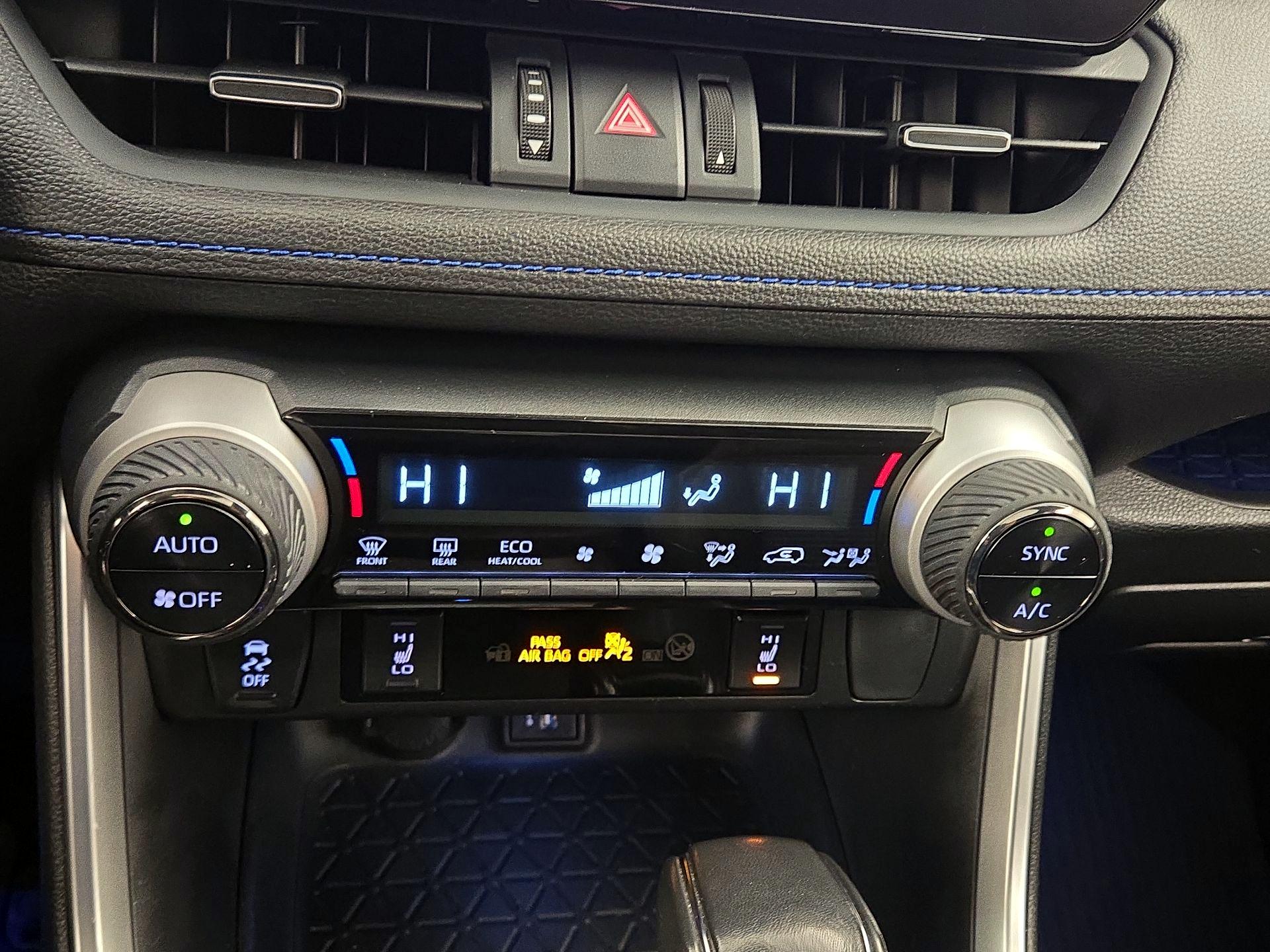 Thumbnail: 2023 Toyota RAV4 - 16