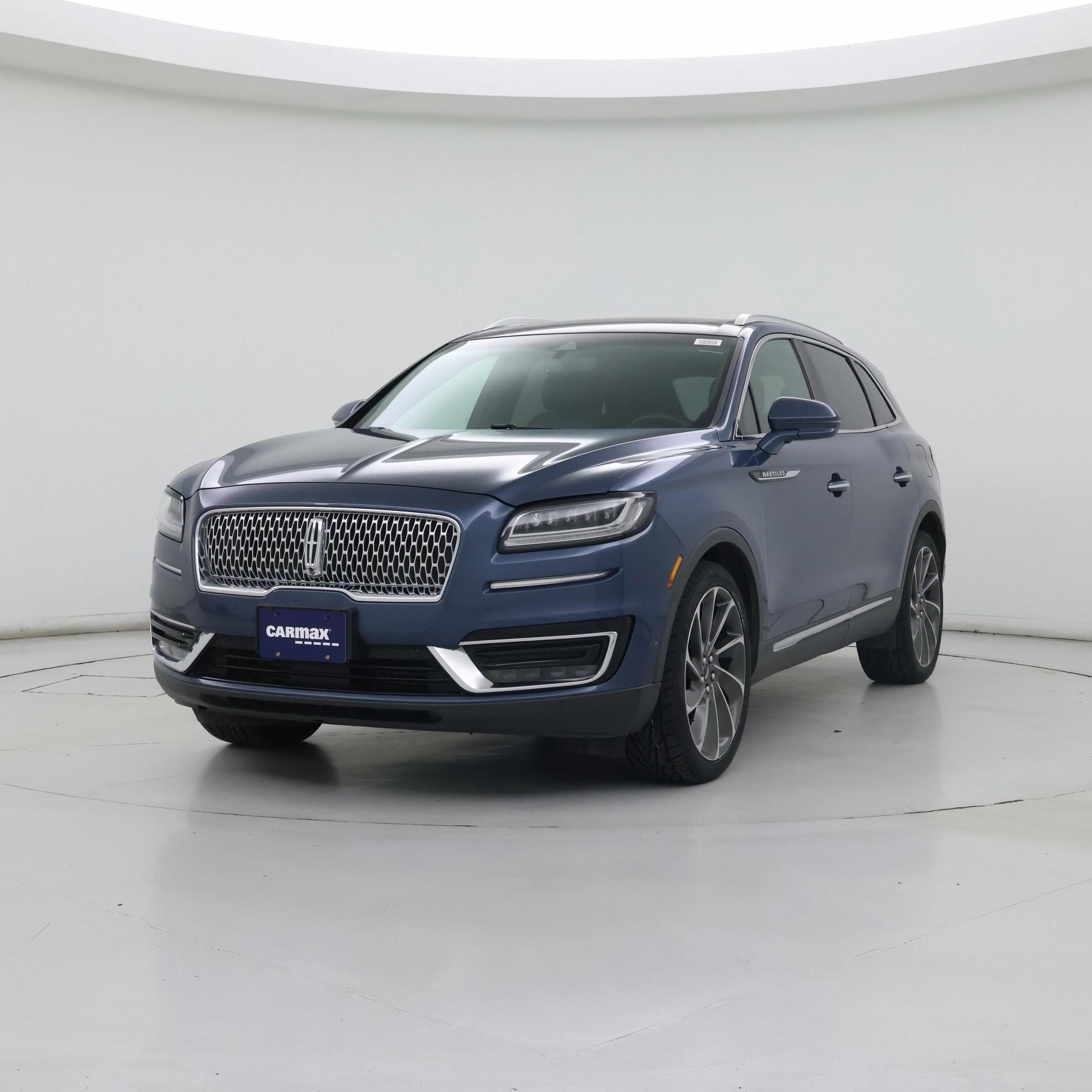 Thumbnail: 2019 Lincoln Nautilus - 4