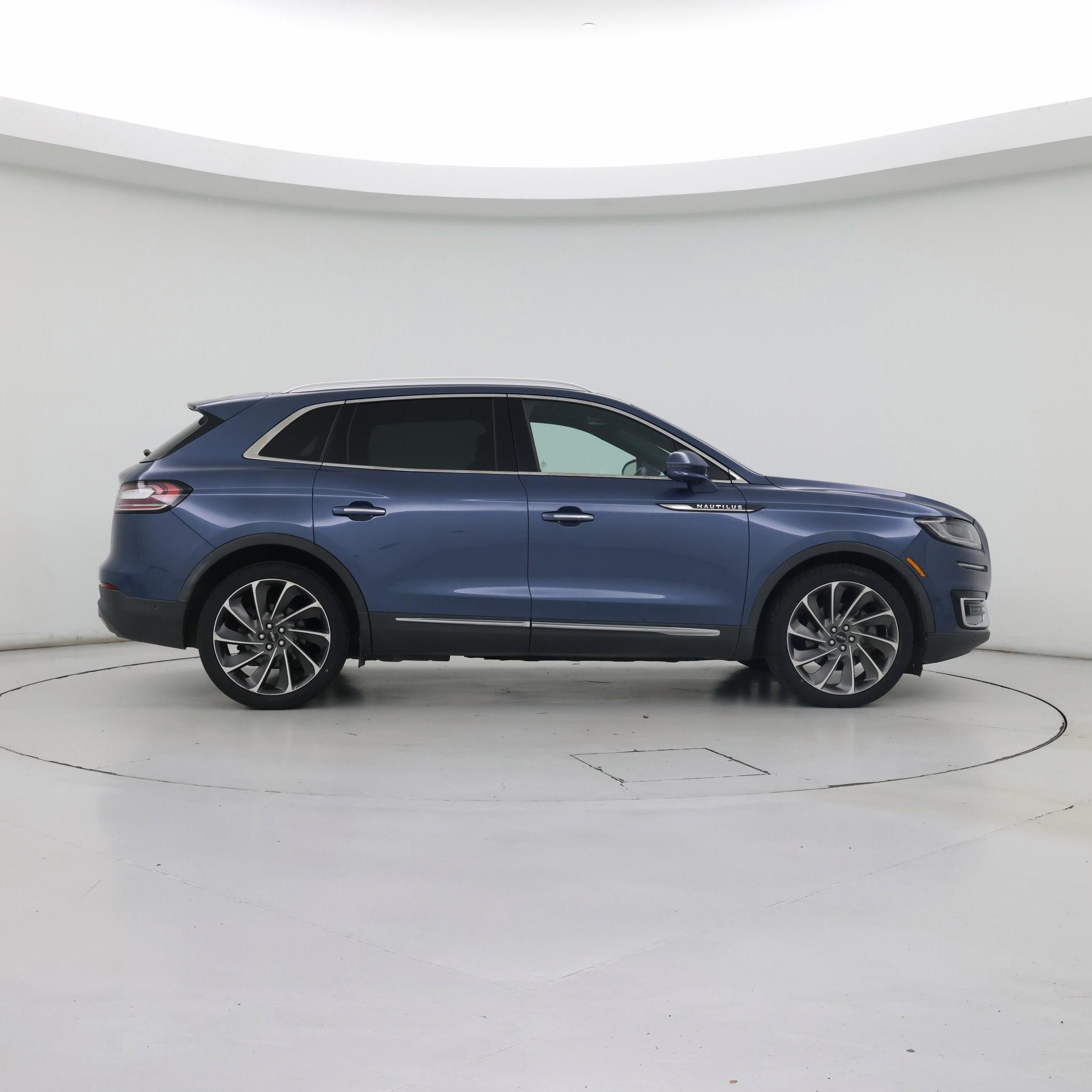 Thumbnail: 2019 Lincoln Nautilus - 7