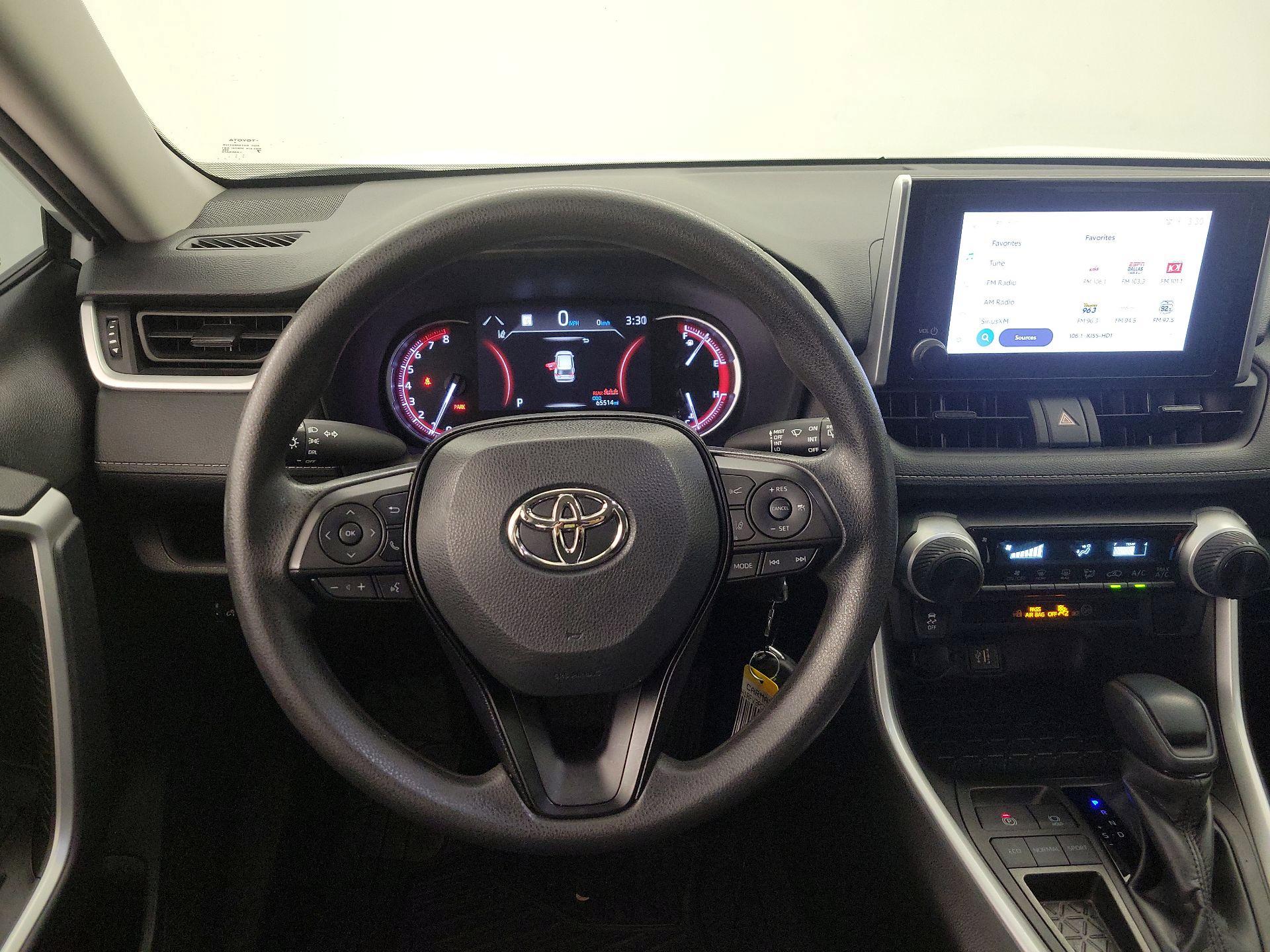 Thumbnail: 2023 Toyota RAV4 - 10