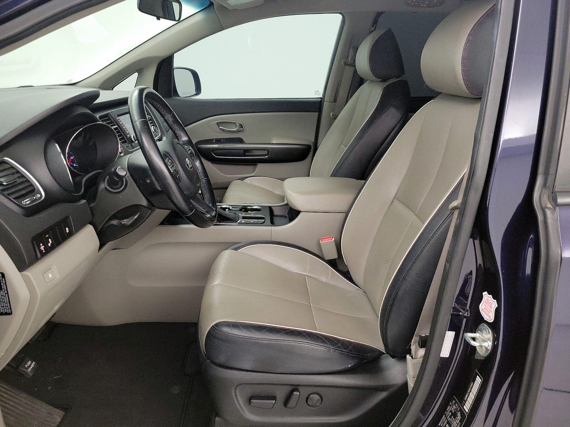 Thumbnail: 2019 Kia Sedona - 11