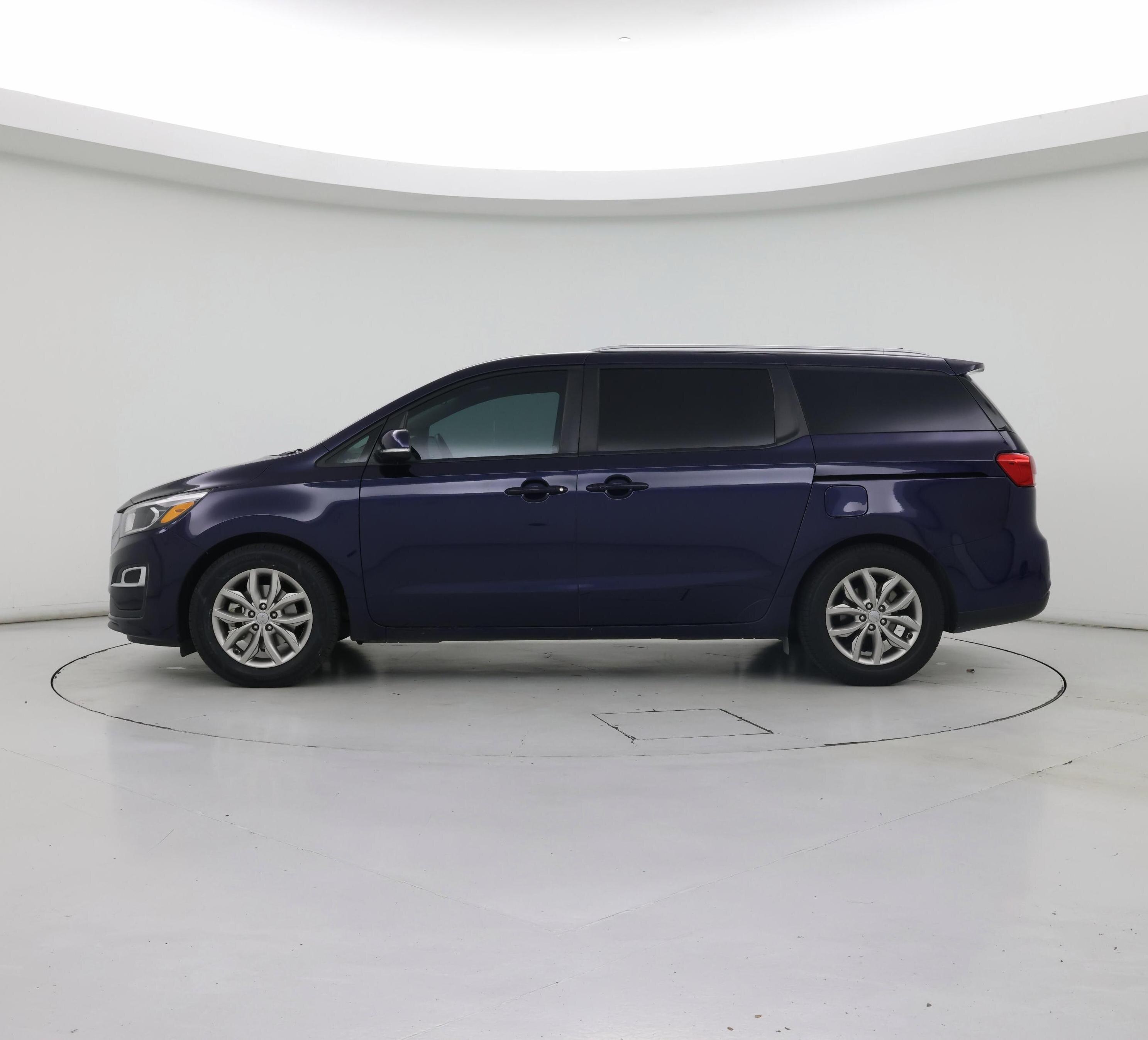 Thumbnail: 2019 Kia Sedona - 3