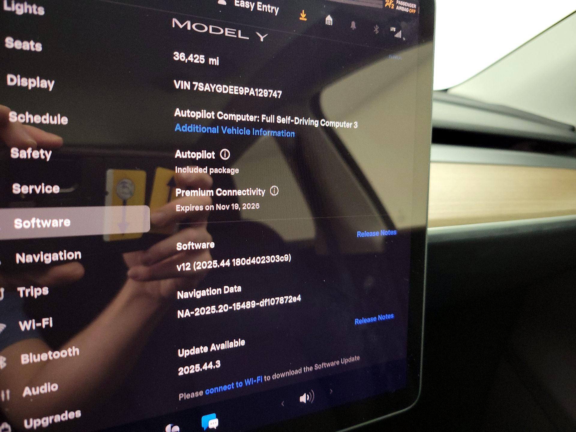 Thumbnail: 2023 Tesla Model Y - 14