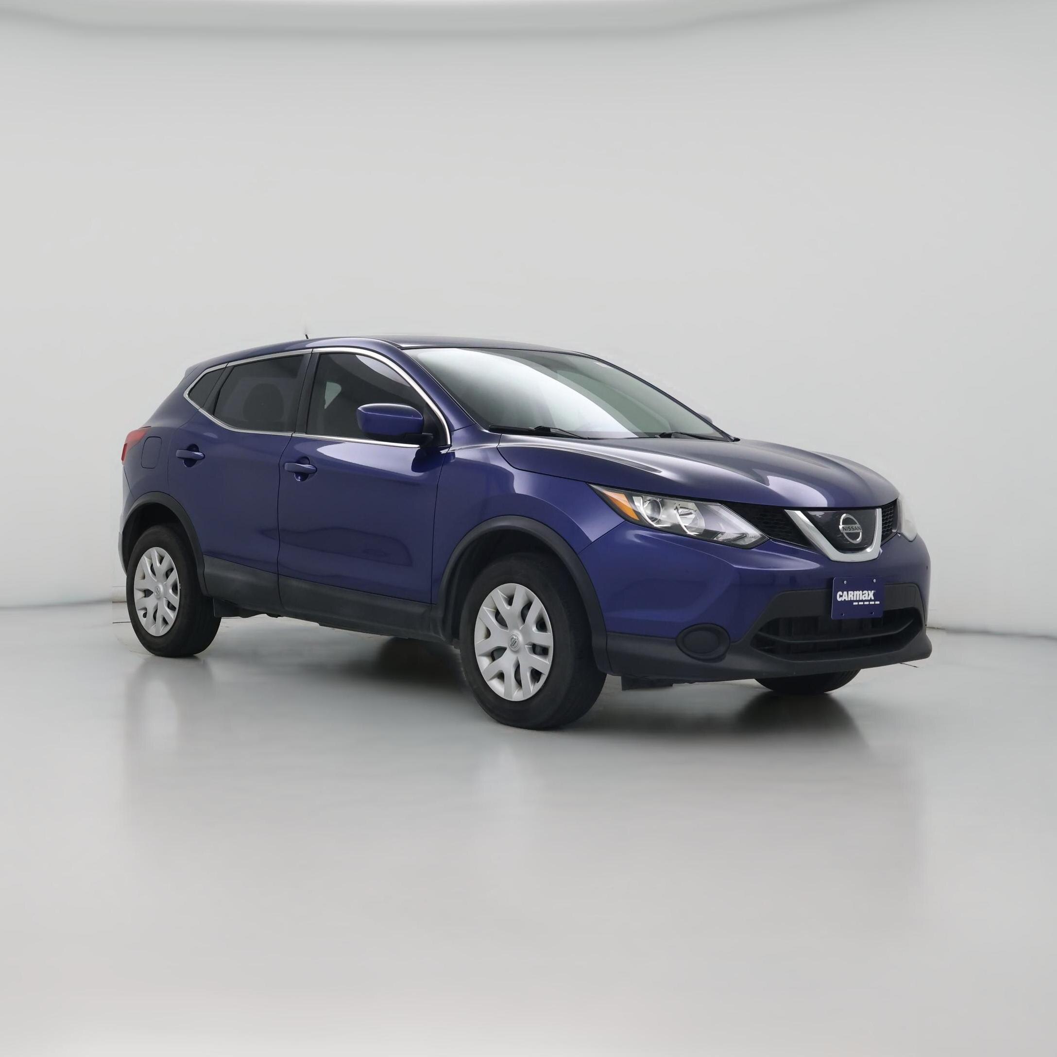 Thumbnail: 2019 Nissan Rogue Sport - 1