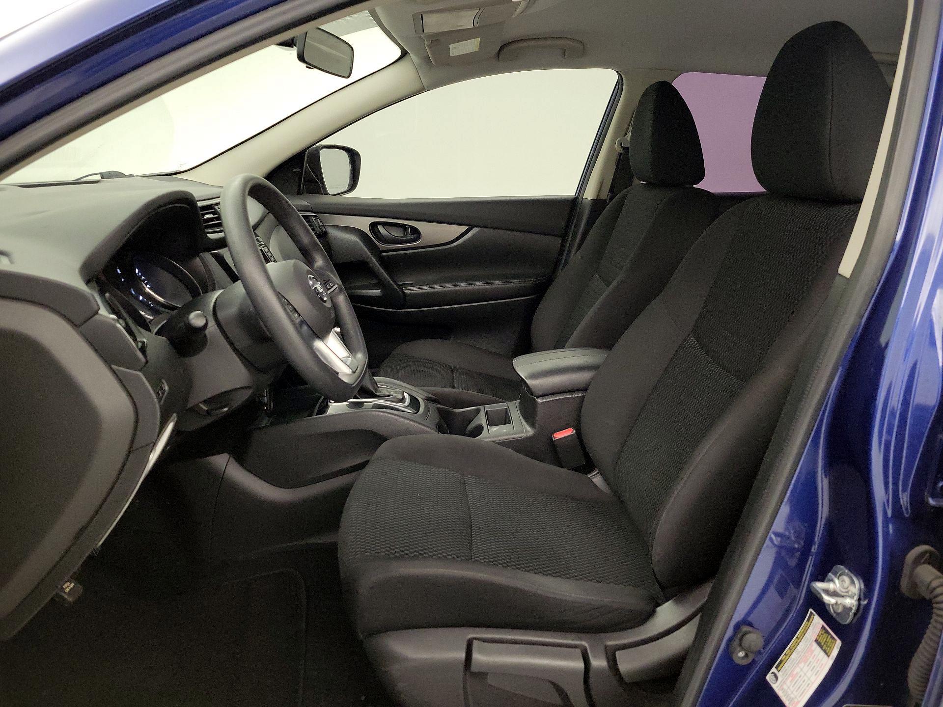 Thumbnail: 2019 Nissan Rogue Sport - 11