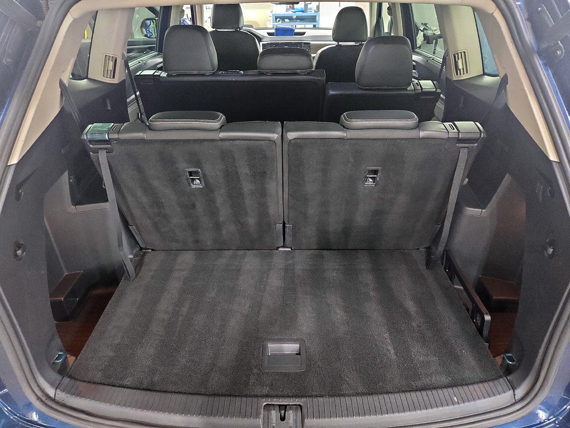 Thumbnail: 2022 Volkswagen Atlas - 20